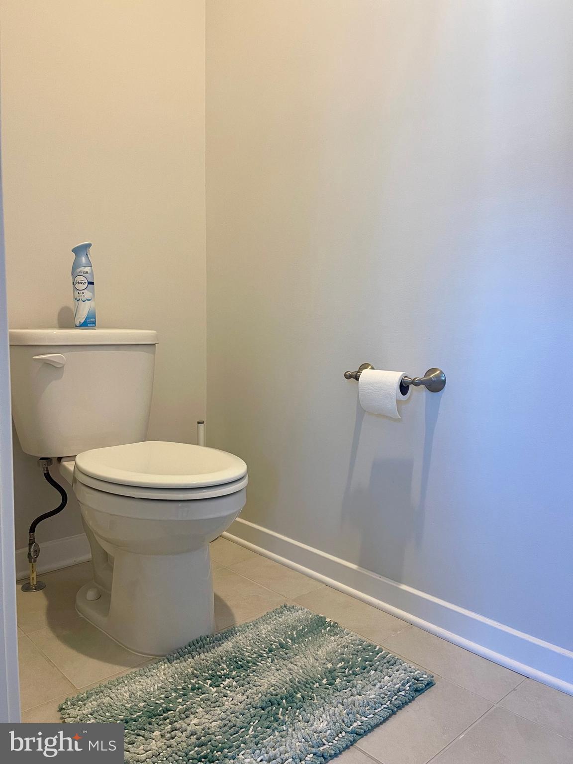 BRAMBLETON TOWN CENTER SOUTH - Residential Lease