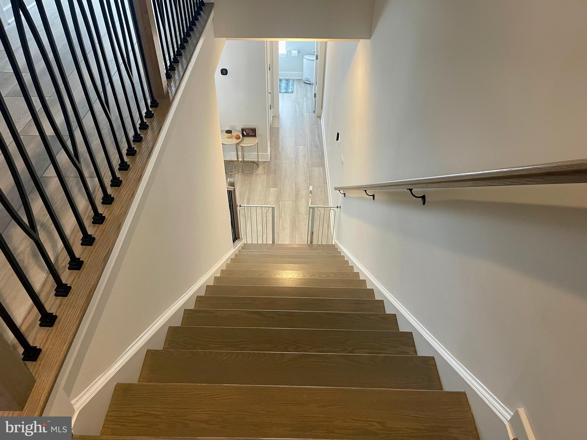 BRAMBLETON TOWN CENTER SOUTH - Residential Lease