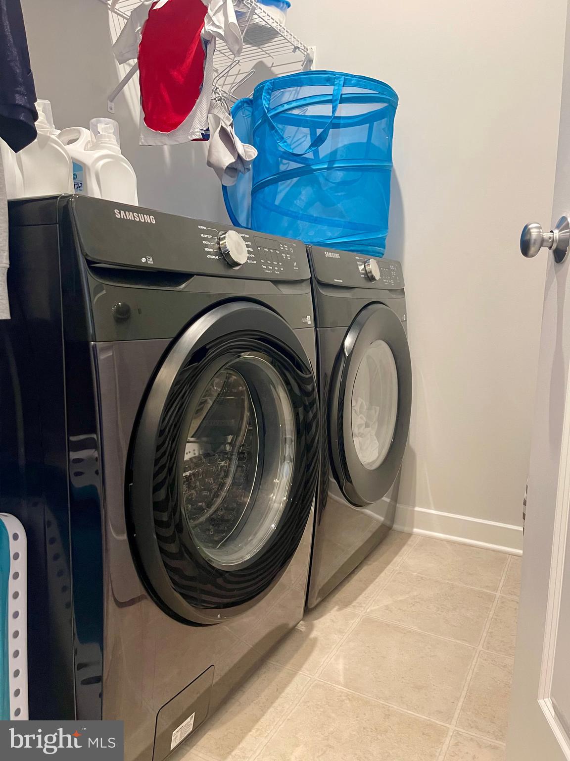 BRAMBLETON TOWN CENTER SOUTH - Residential Lease