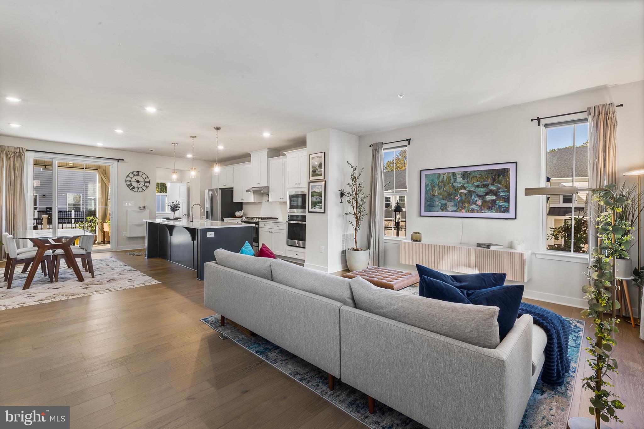 216 AVALON DRIVE