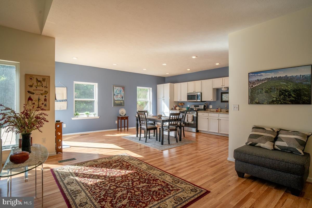 190 RIDGEMORE DRIVE