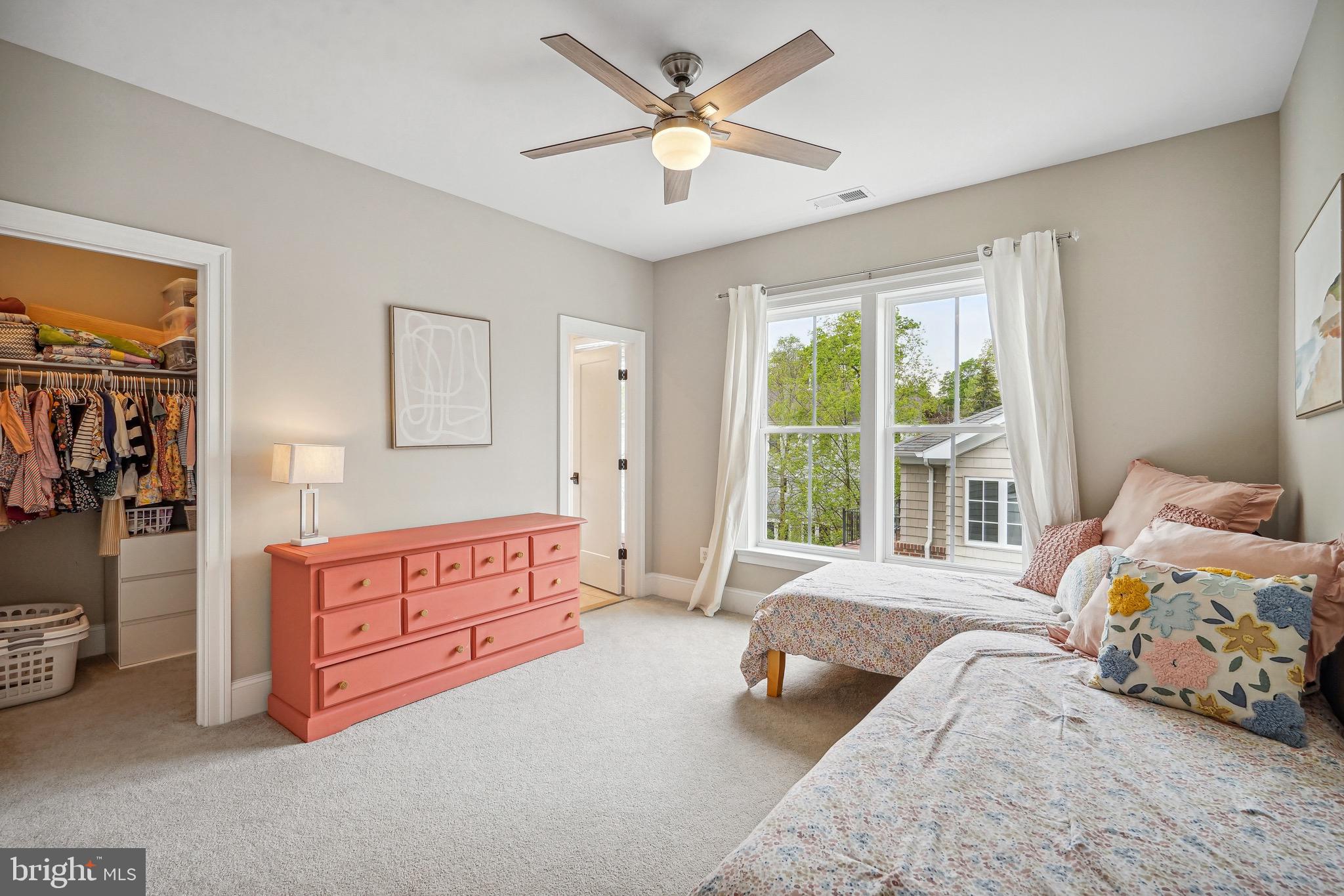 LYON PARK - Residential