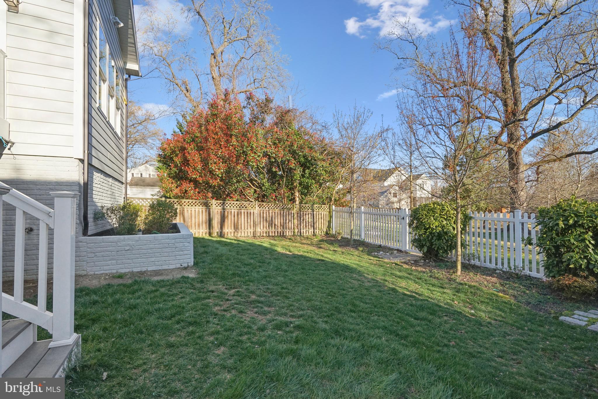 LYON PARK - Residential