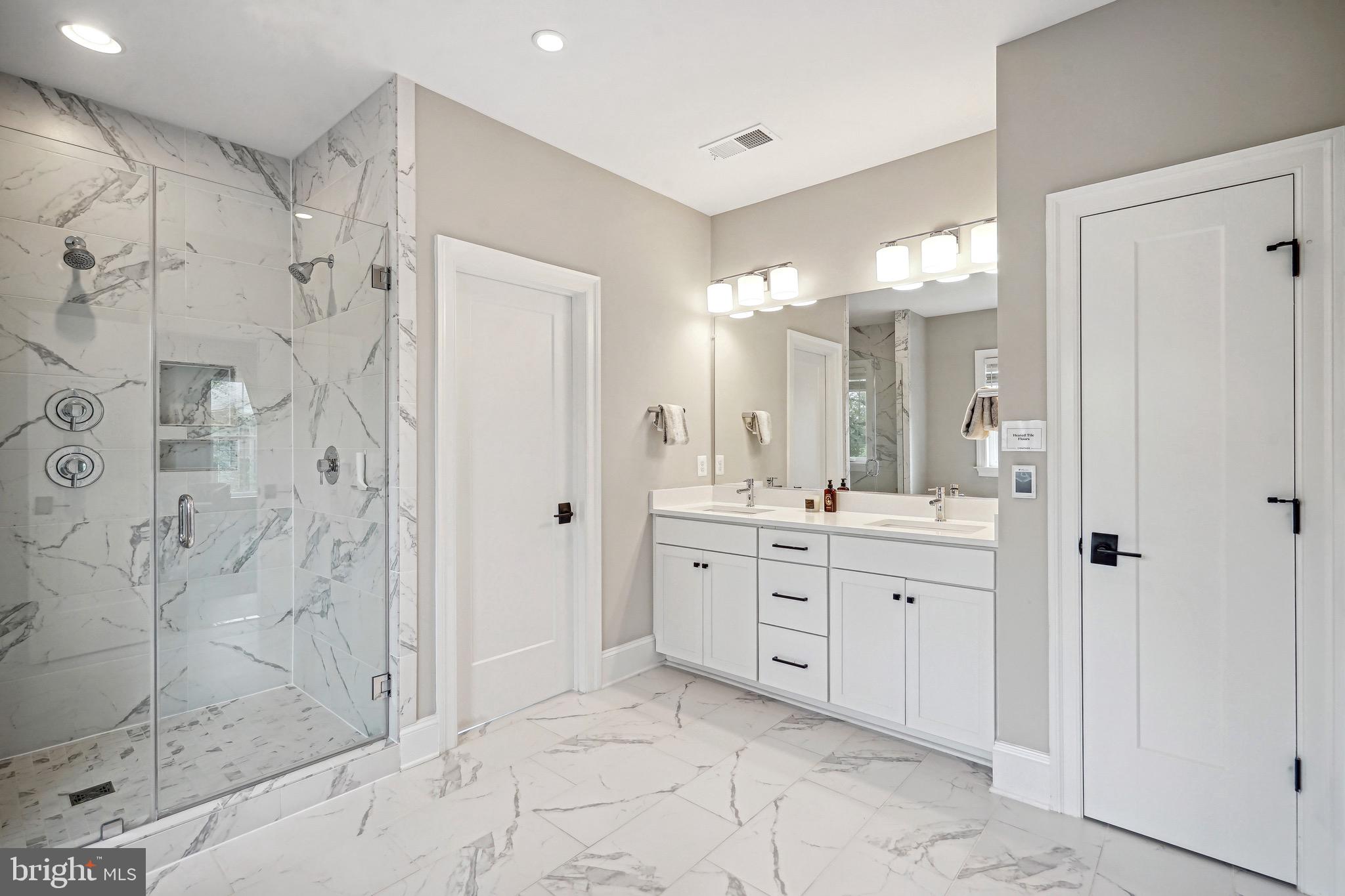 LYON PARK - Residential