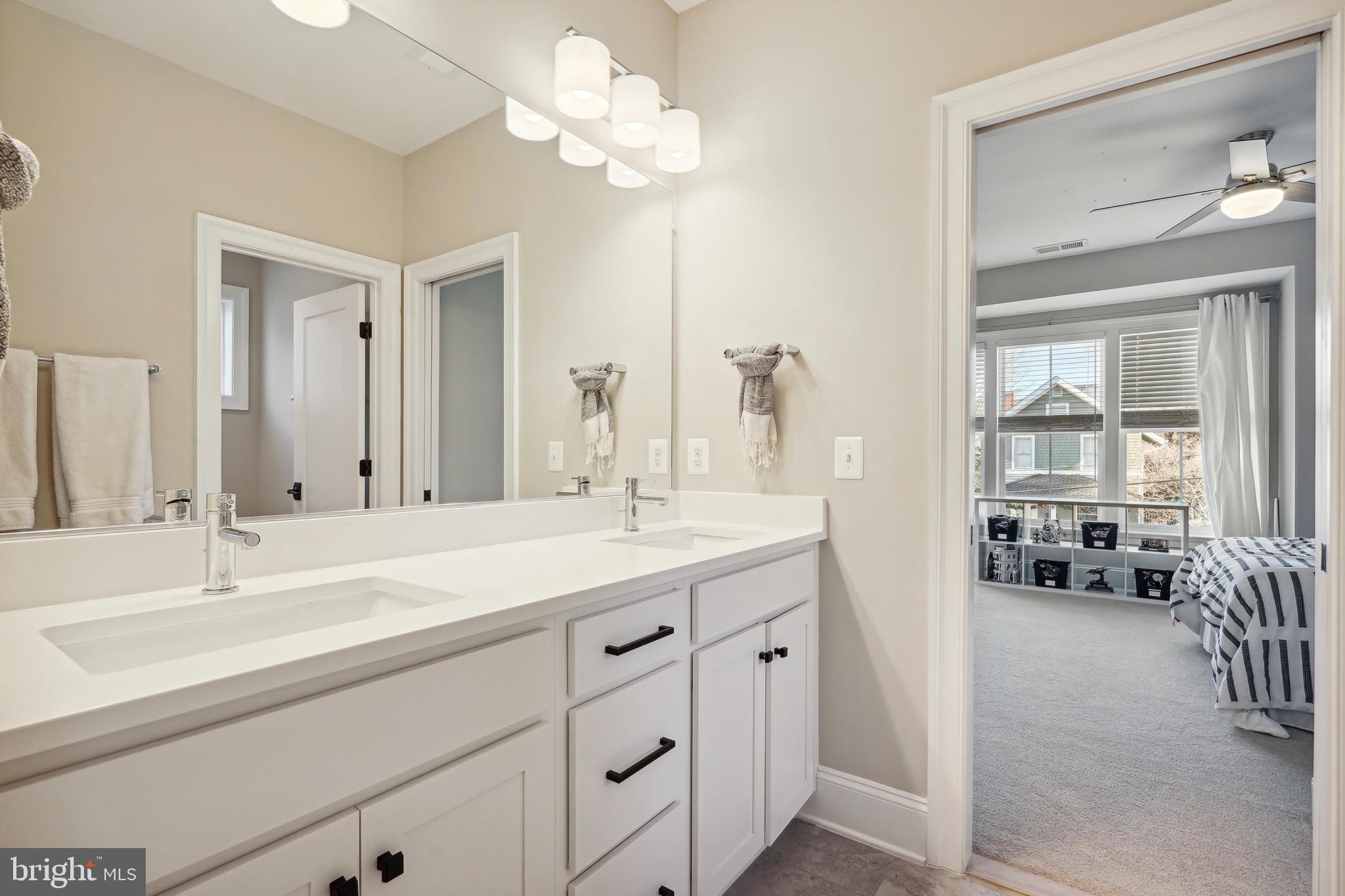 LYON PARK - Residential