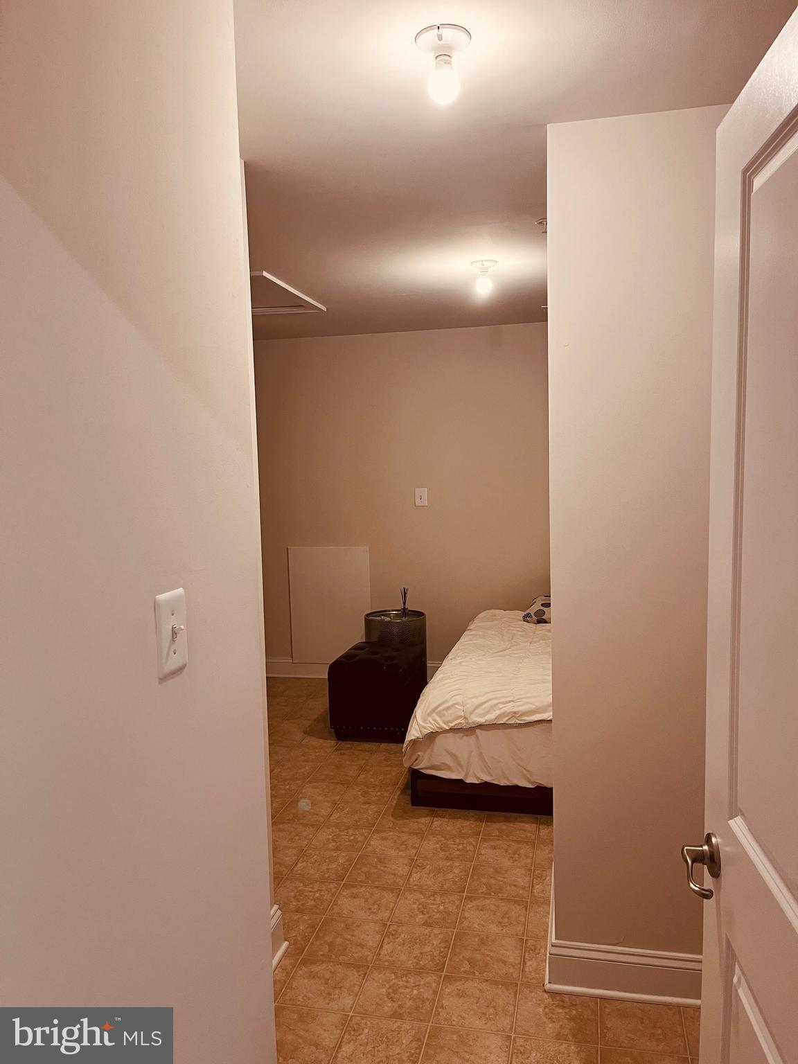 ATWATER - Residential Lease