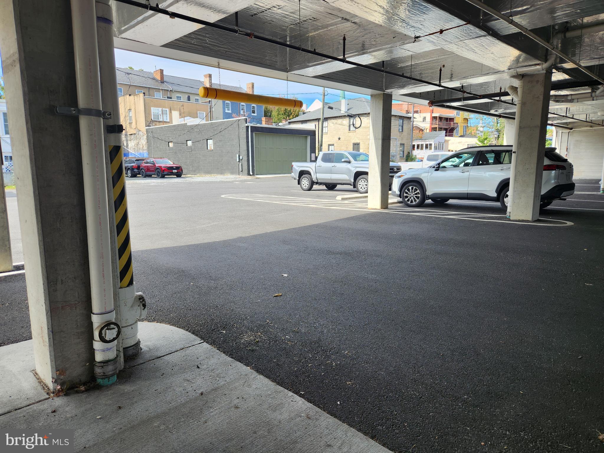 DOWNTOWN FREDERICKSBURG - Residential Lease