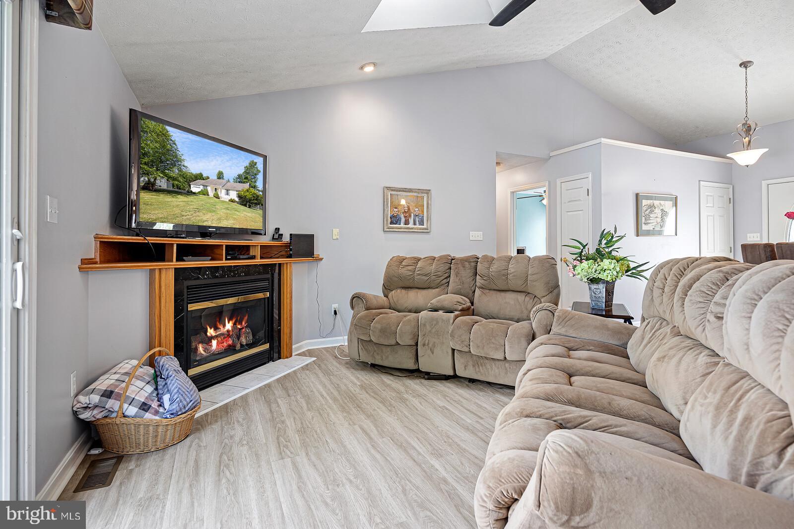 HARBOR VIEW - Residential