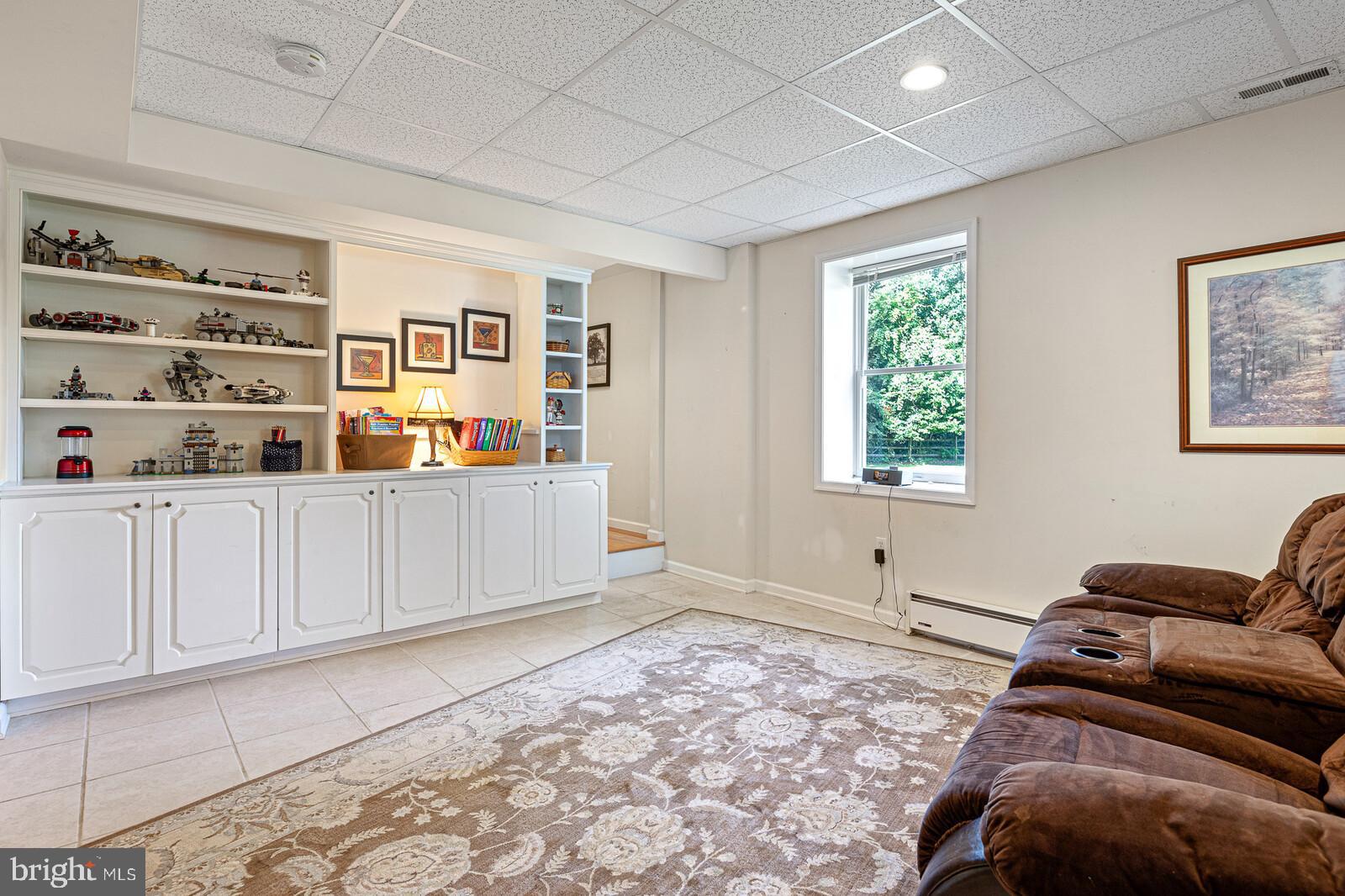 HARBOR VIEW - Residential