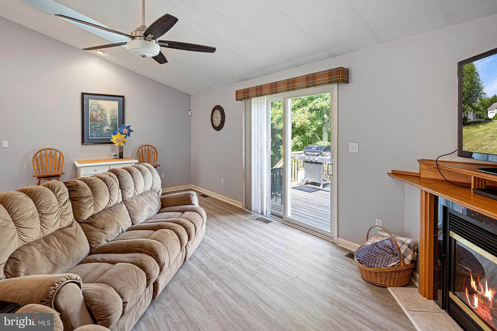 HARBOR VIEW - Residential