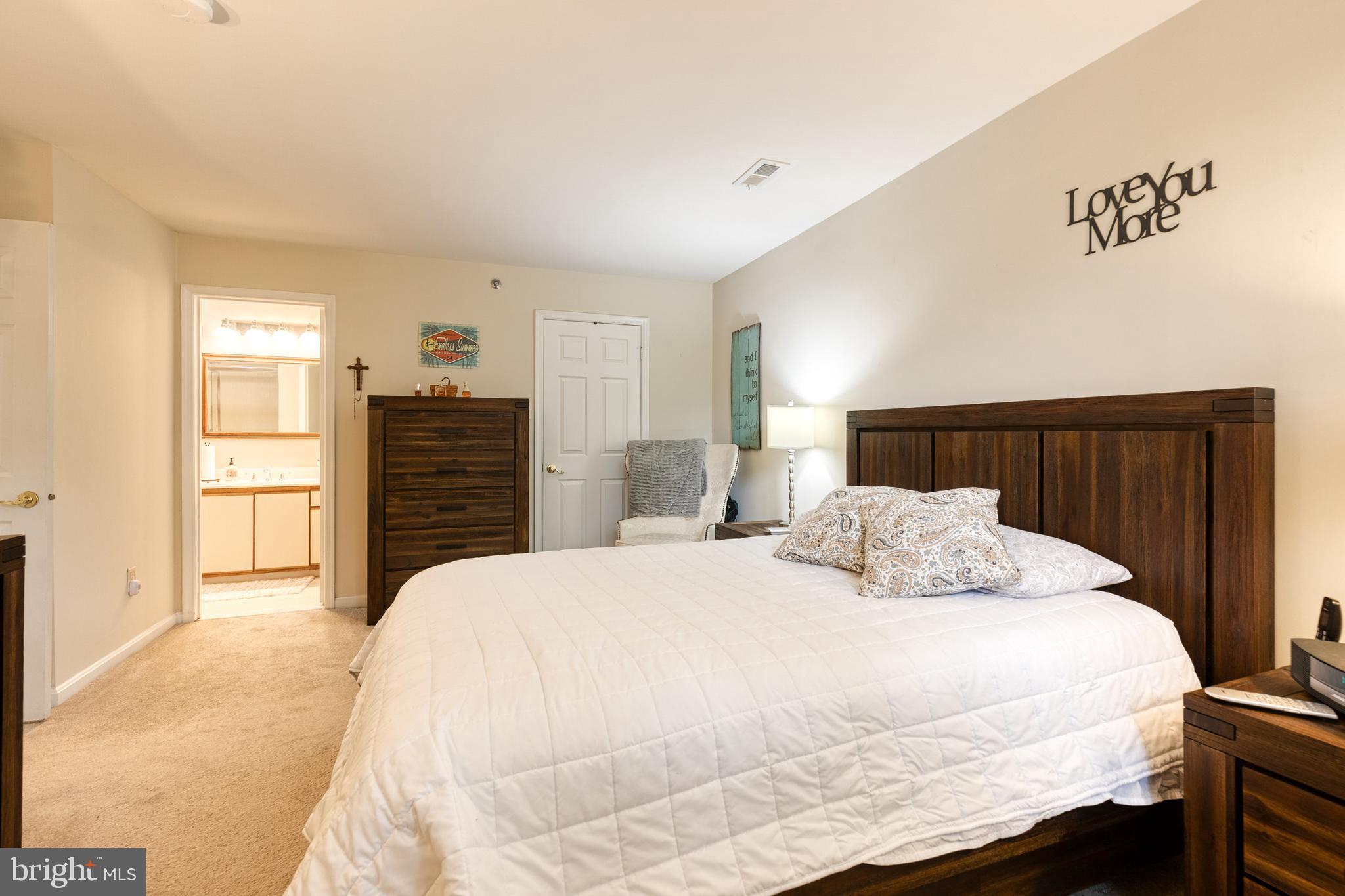 LOVETON FARMS - Residential