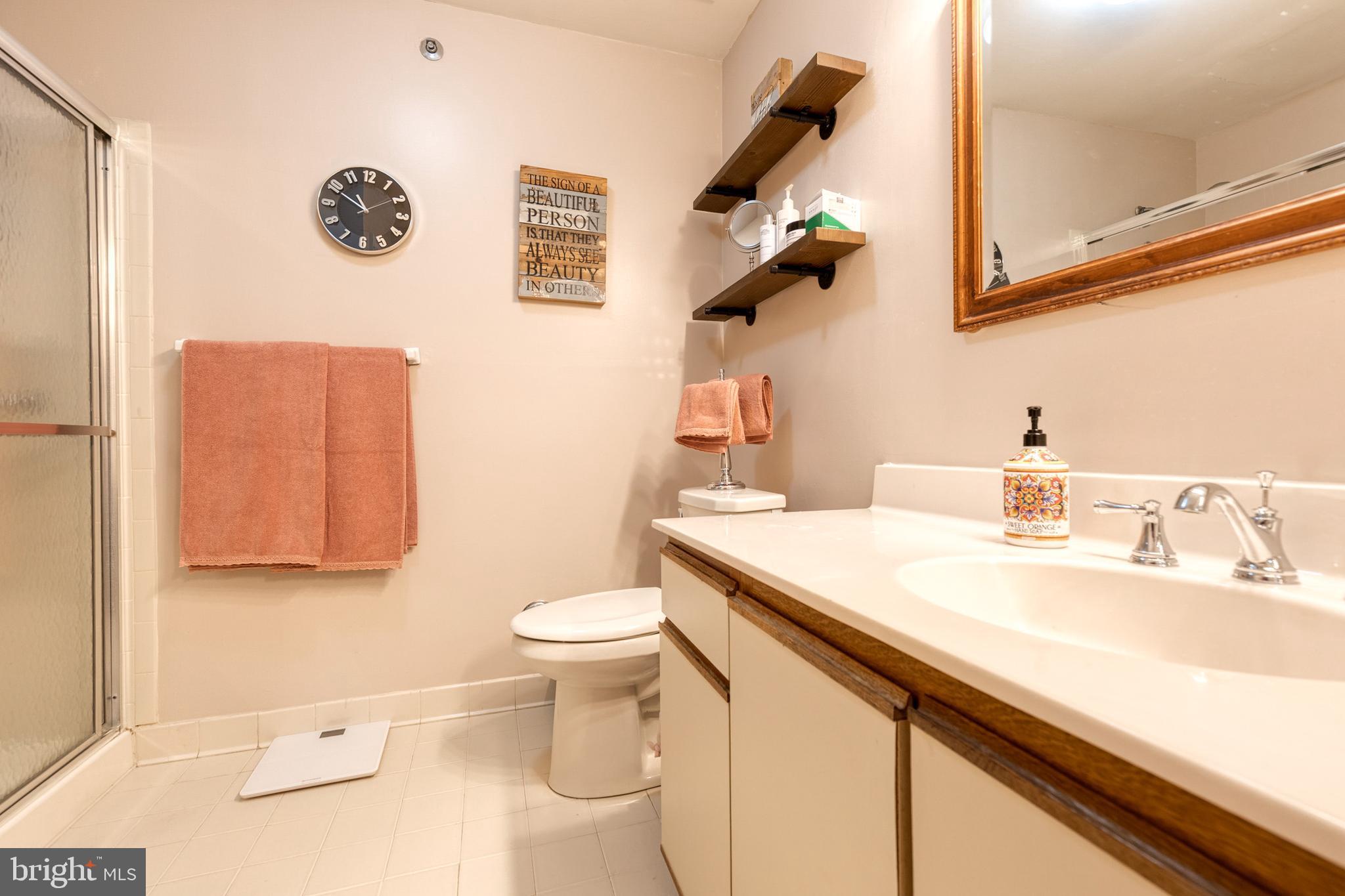 LOVETON FARMS - Residential