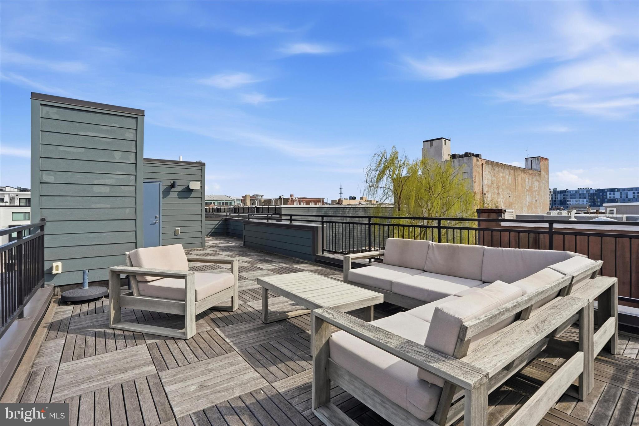 GRADUATE HOSPITAL - Residential