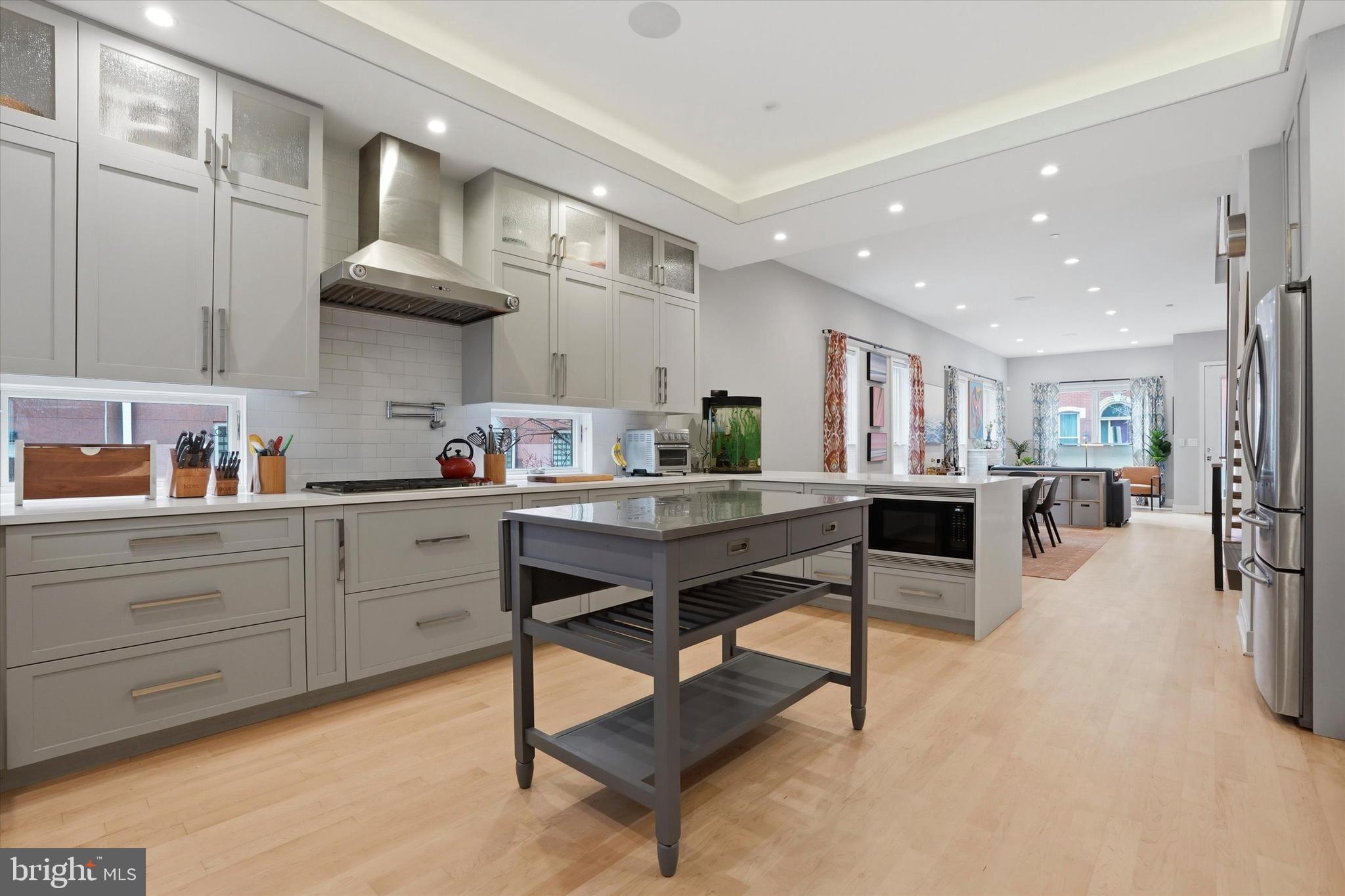 GRADUATE HOSPITAL - Residential