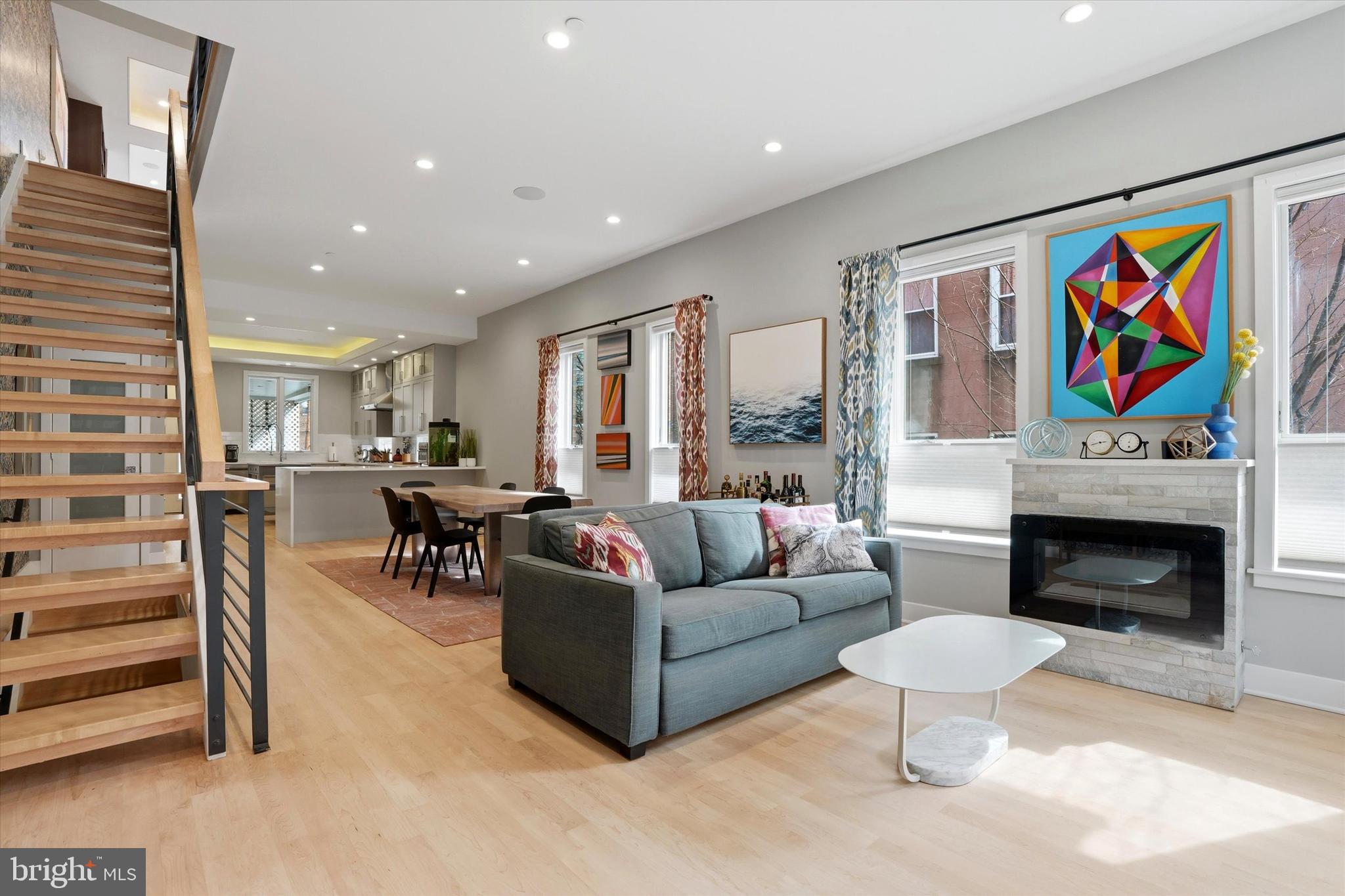 GRADUATE HOSPITAL - Residential