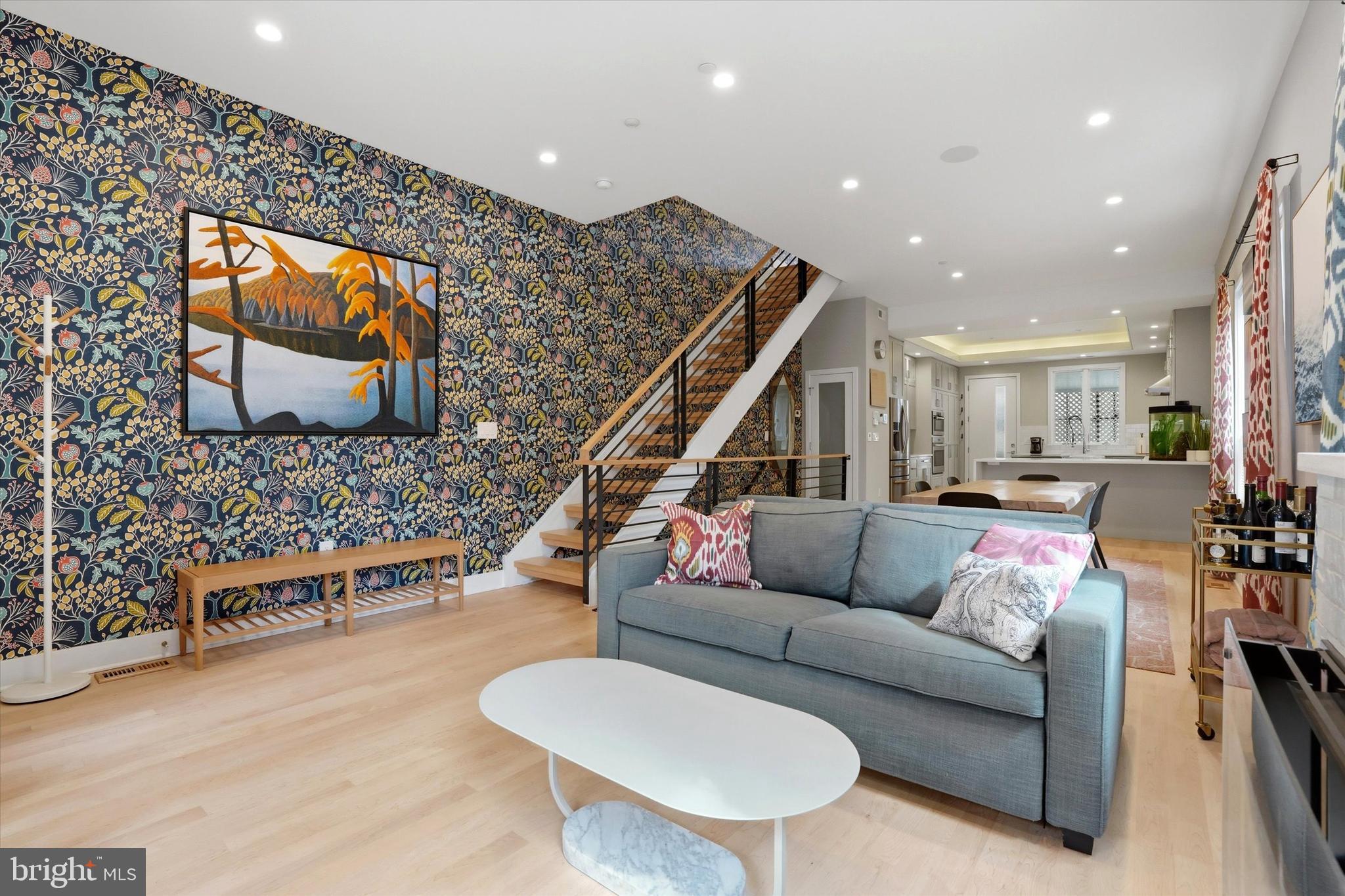 GRADUATE HOSPITAL - Residential