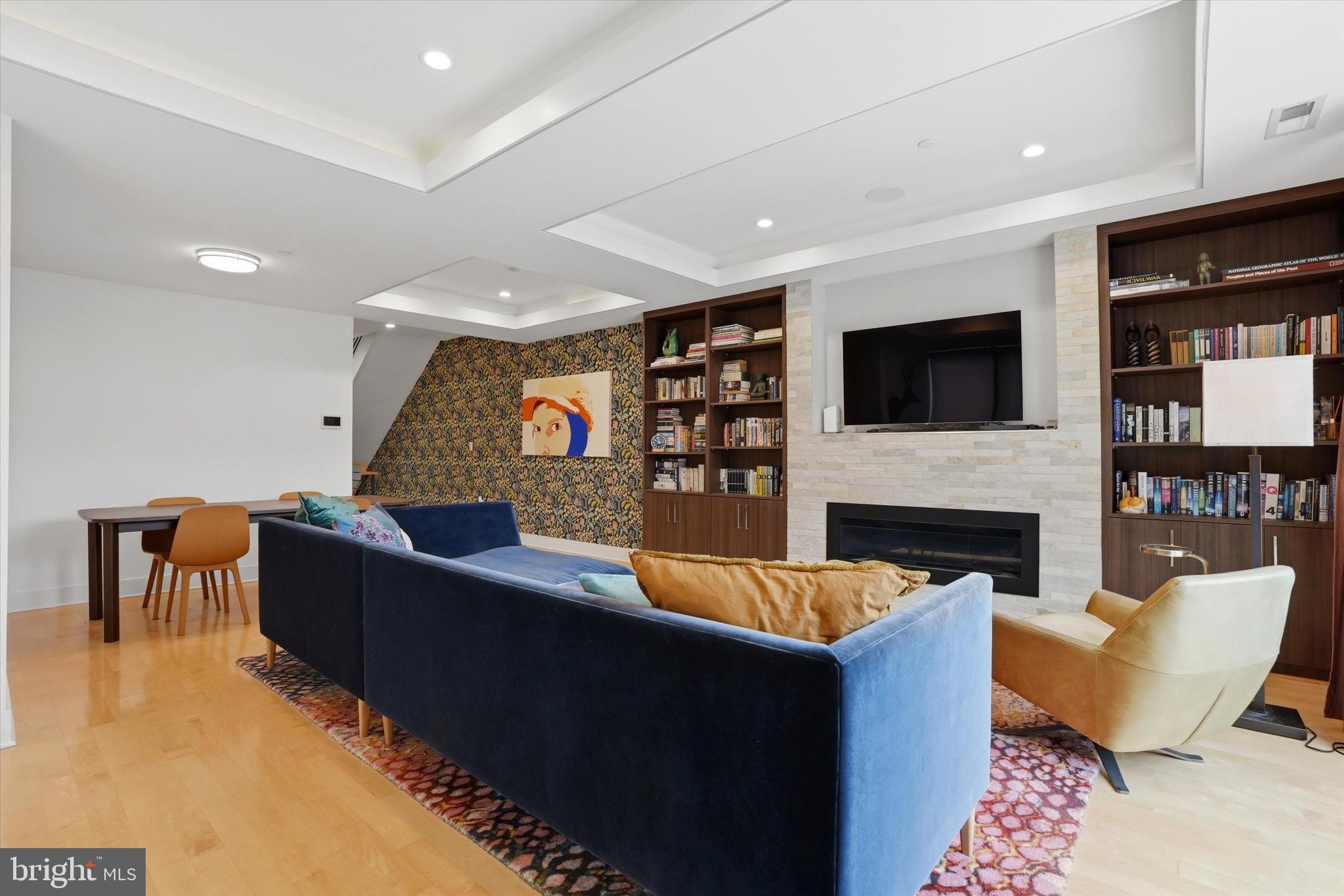 GRADUATE HOSPITAL - Residential