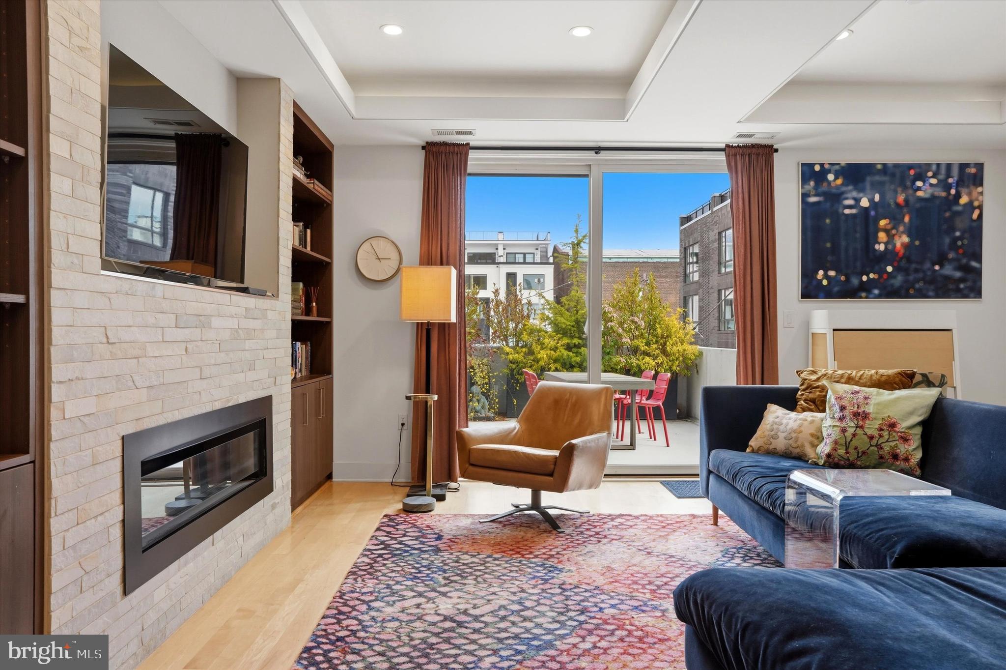 GRADUATE HOSPITAL - Residential