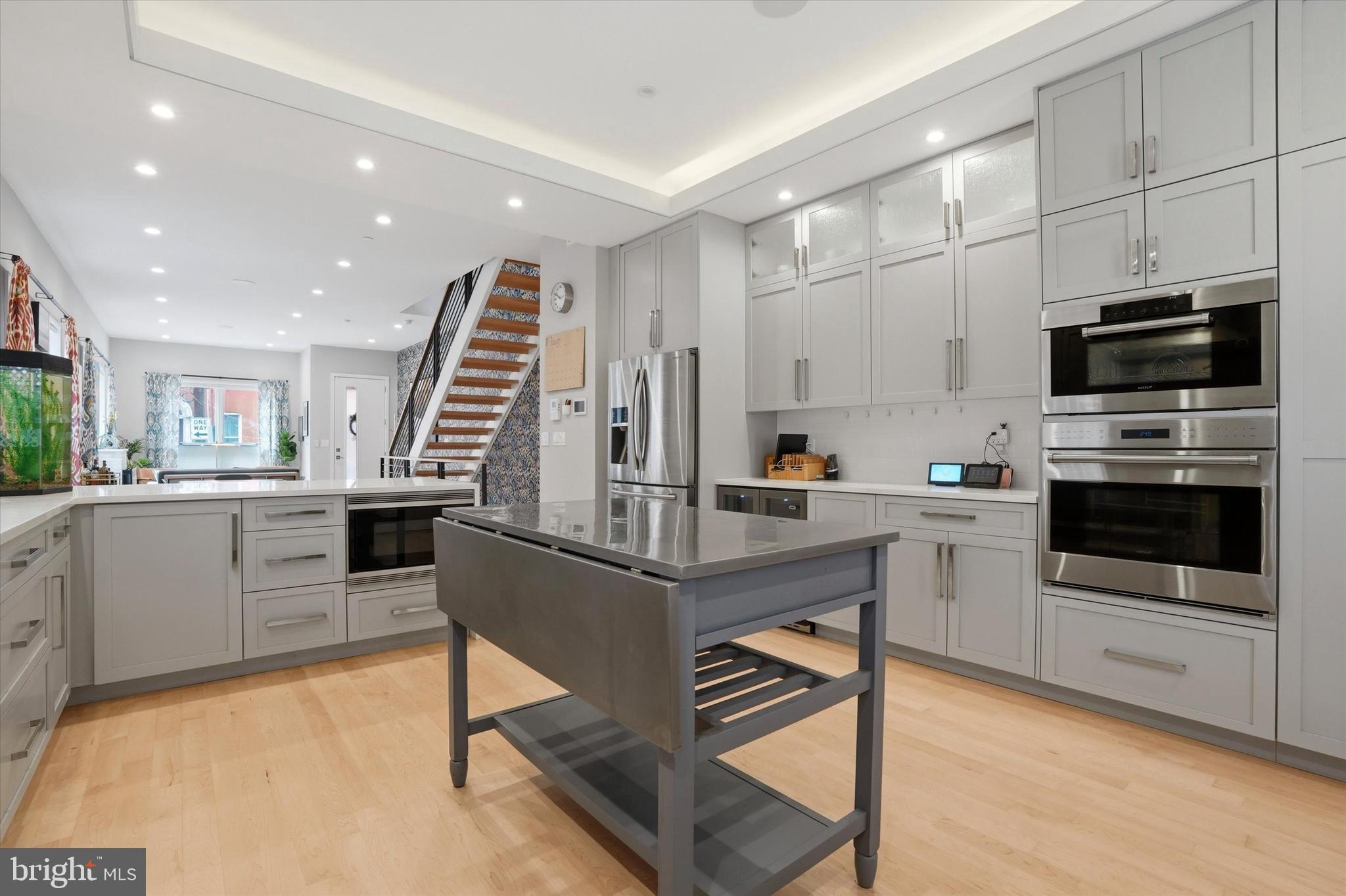 GRADUATE HOSPITAL - Residential