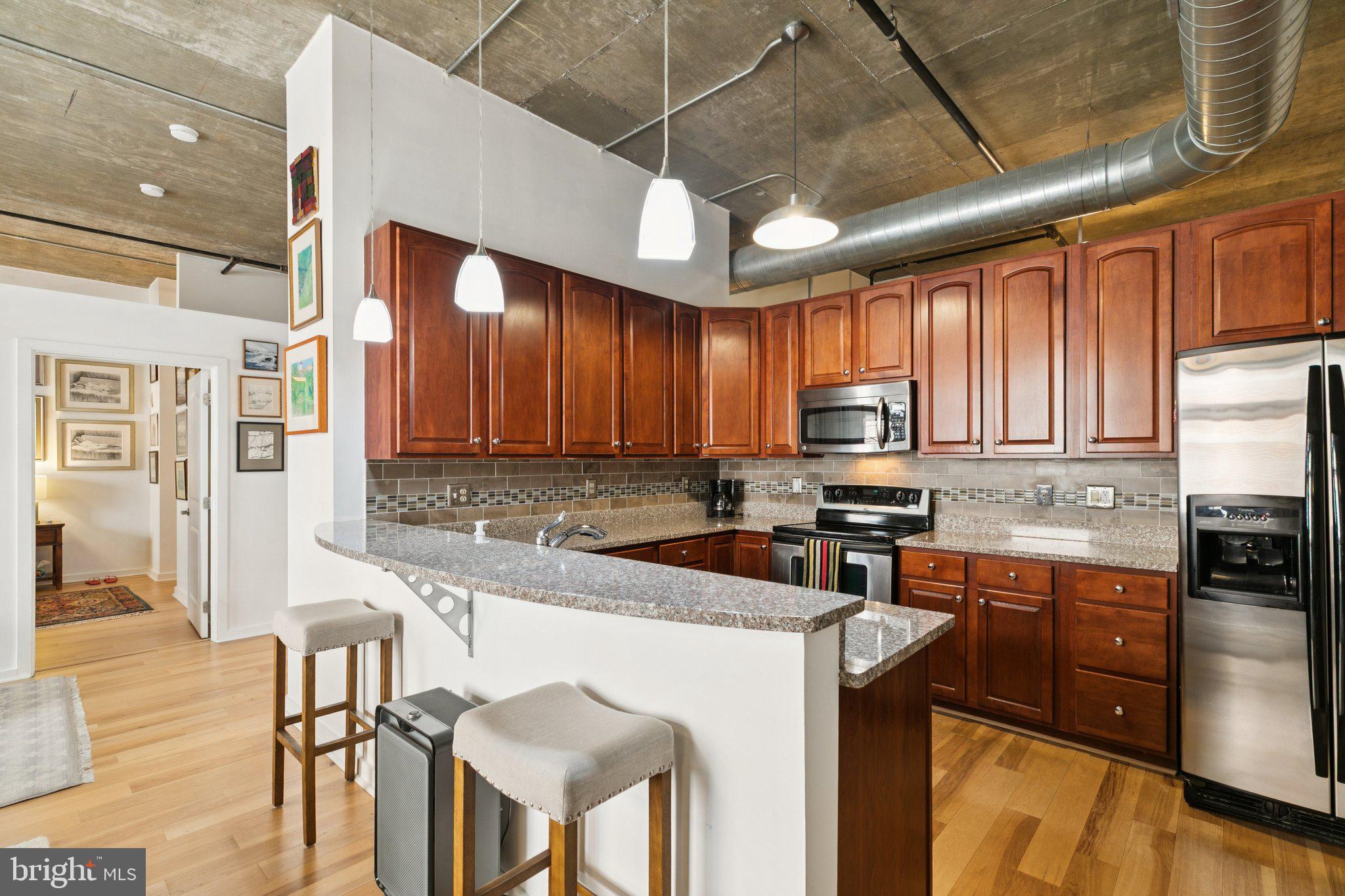 OLD CITY - Residential