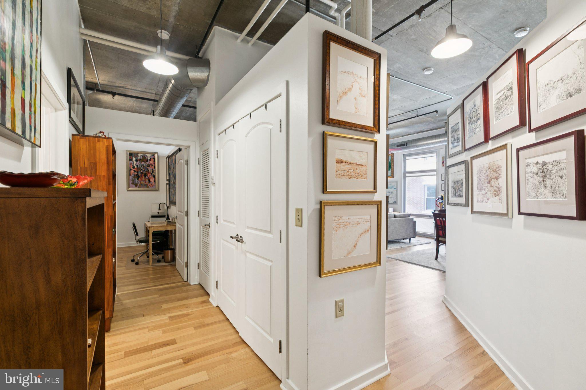 OLD CITY - Residential