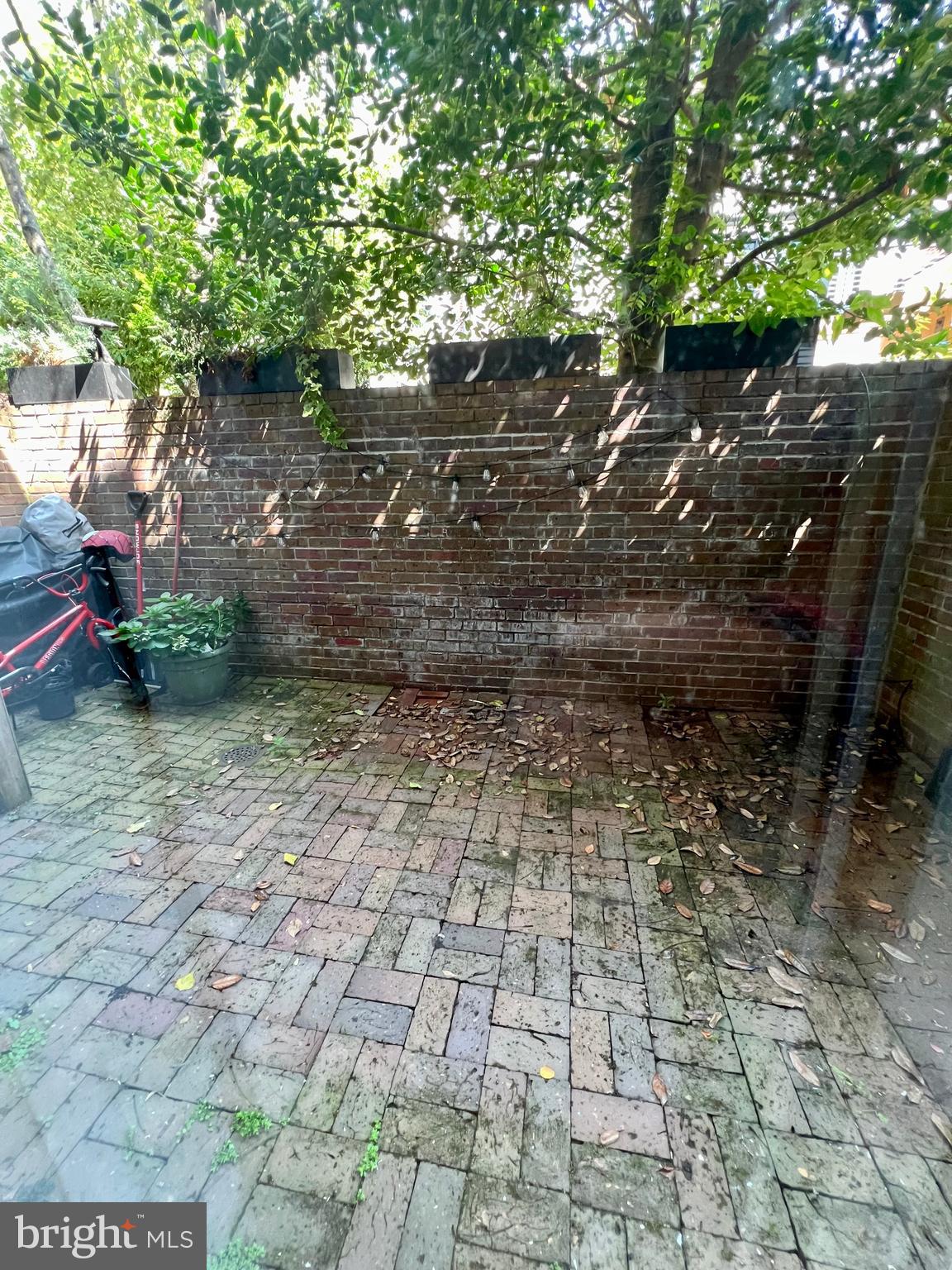 SOCIETY HILL - Residential Lease