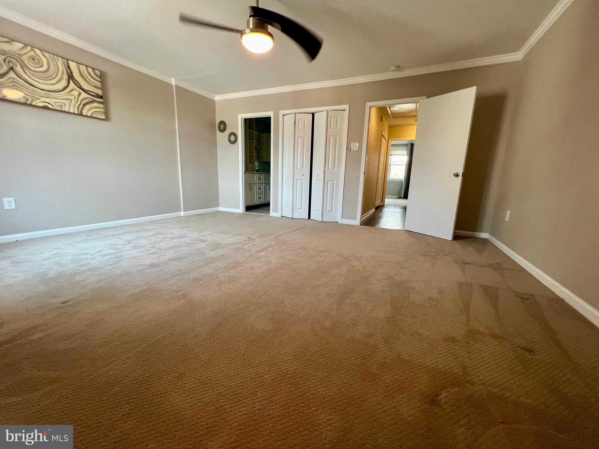 SOCIETY HILL - Residential Lease