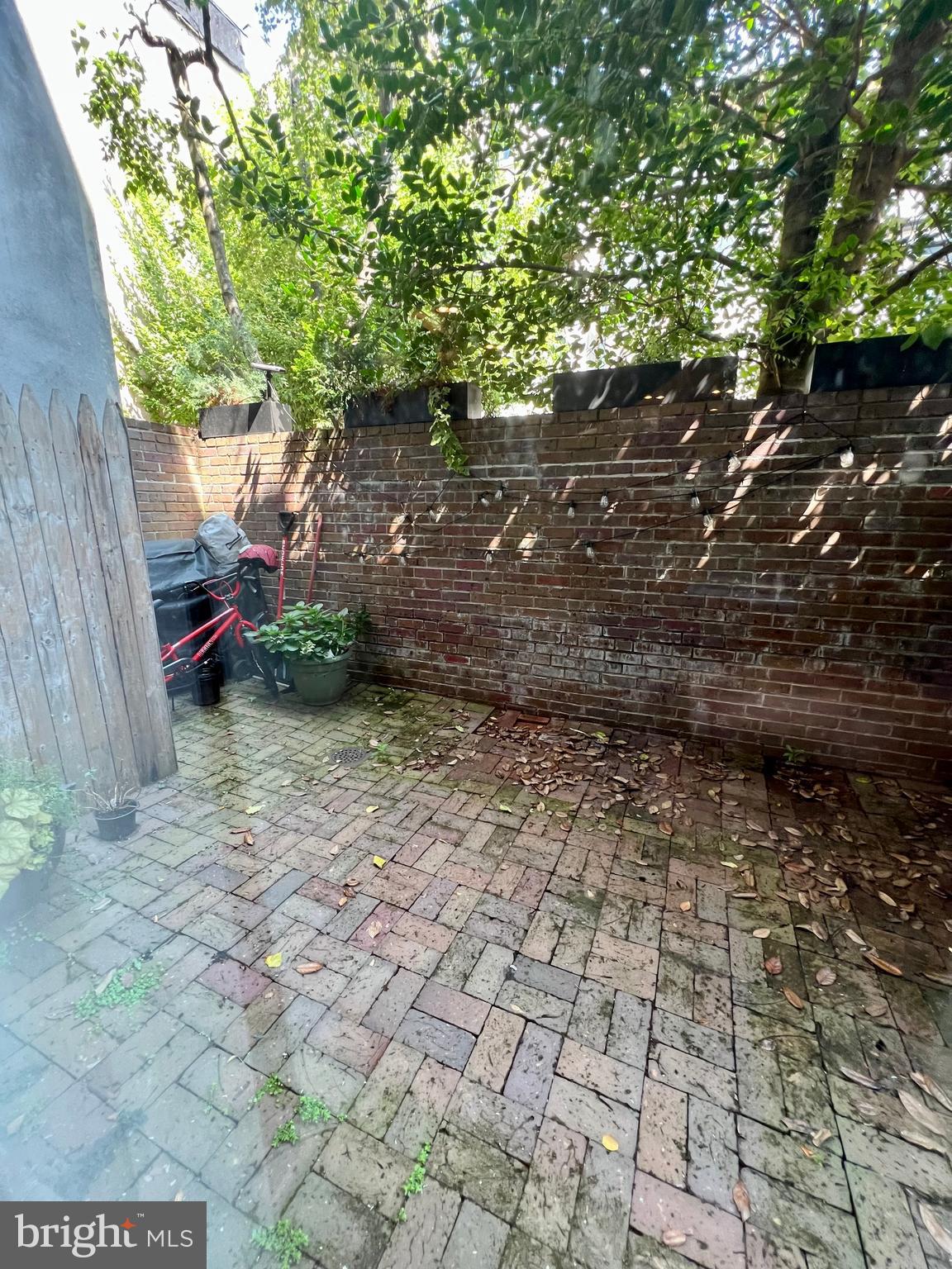 SOCIETY HILL - Residential Lease