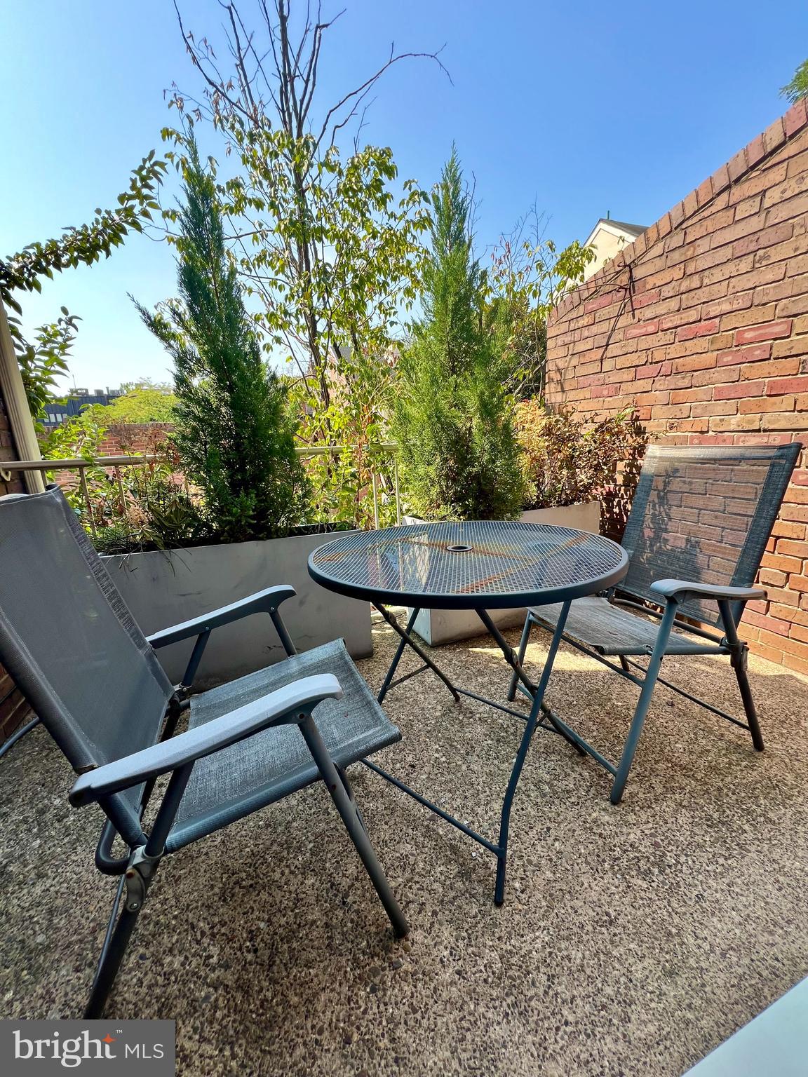 SOCIETY HILL - Residential Lease