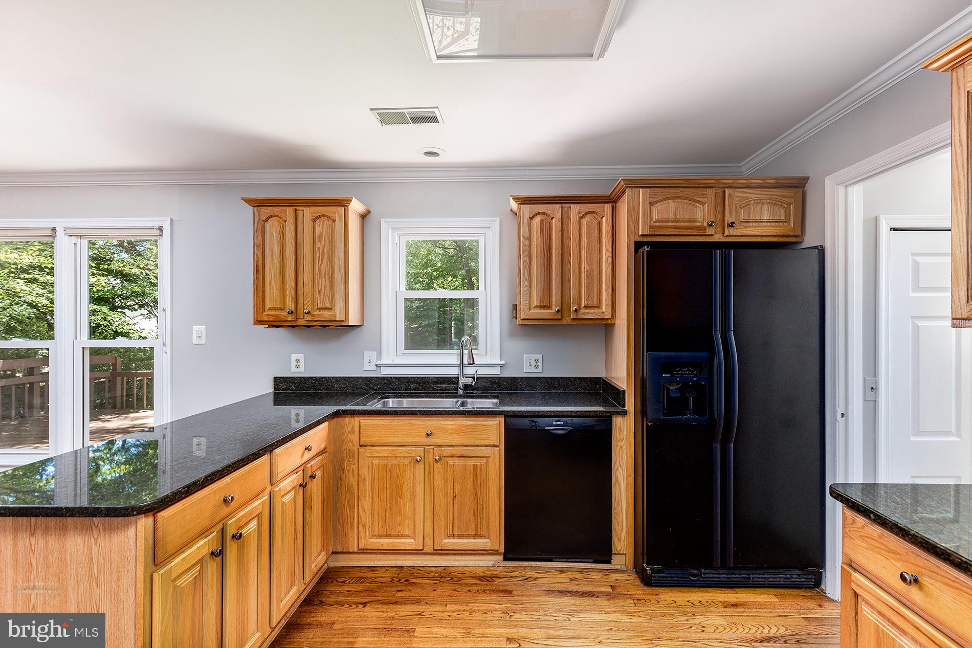 SOLTAS MANOR - Residential