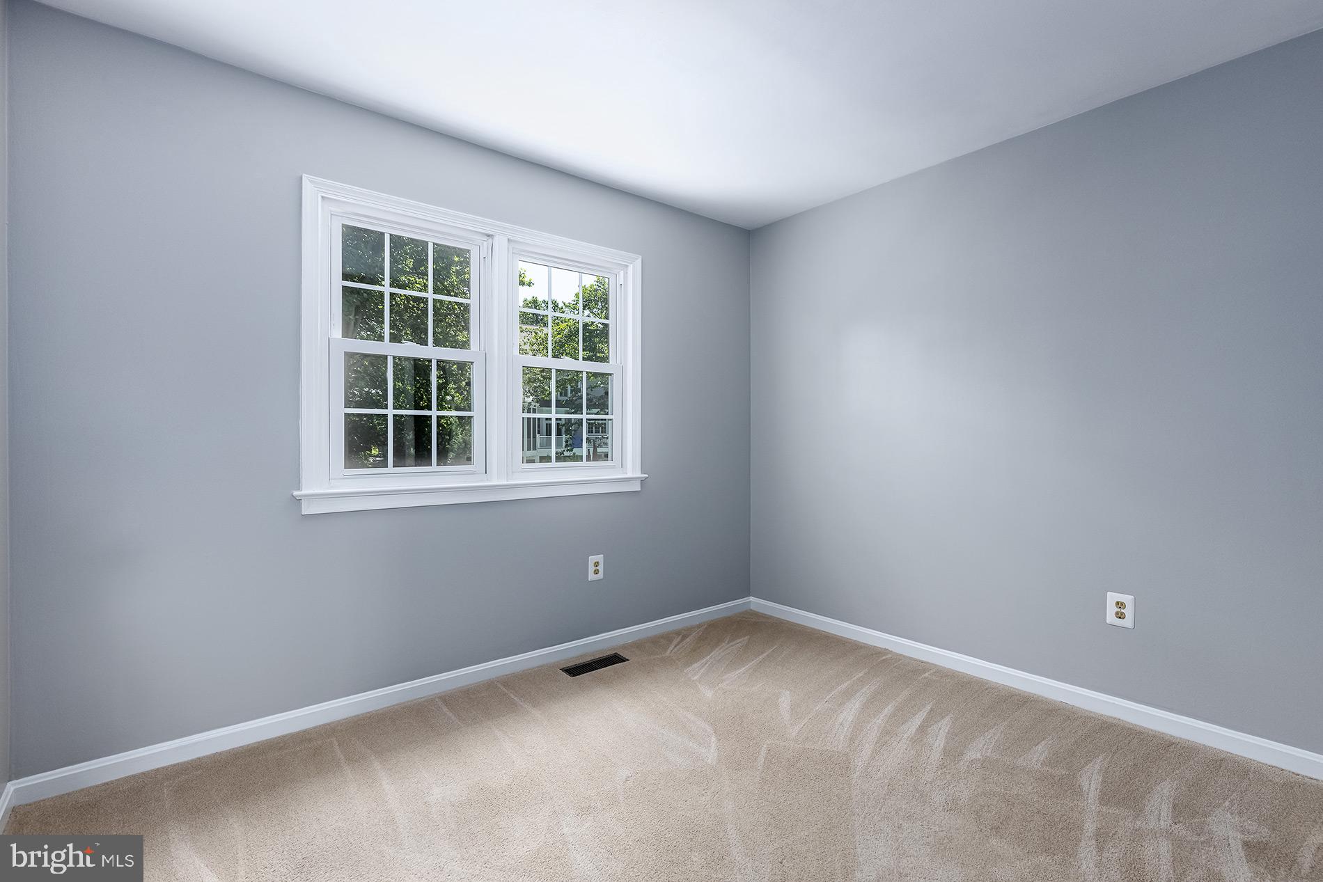 SOLTAS MANOR - Residential