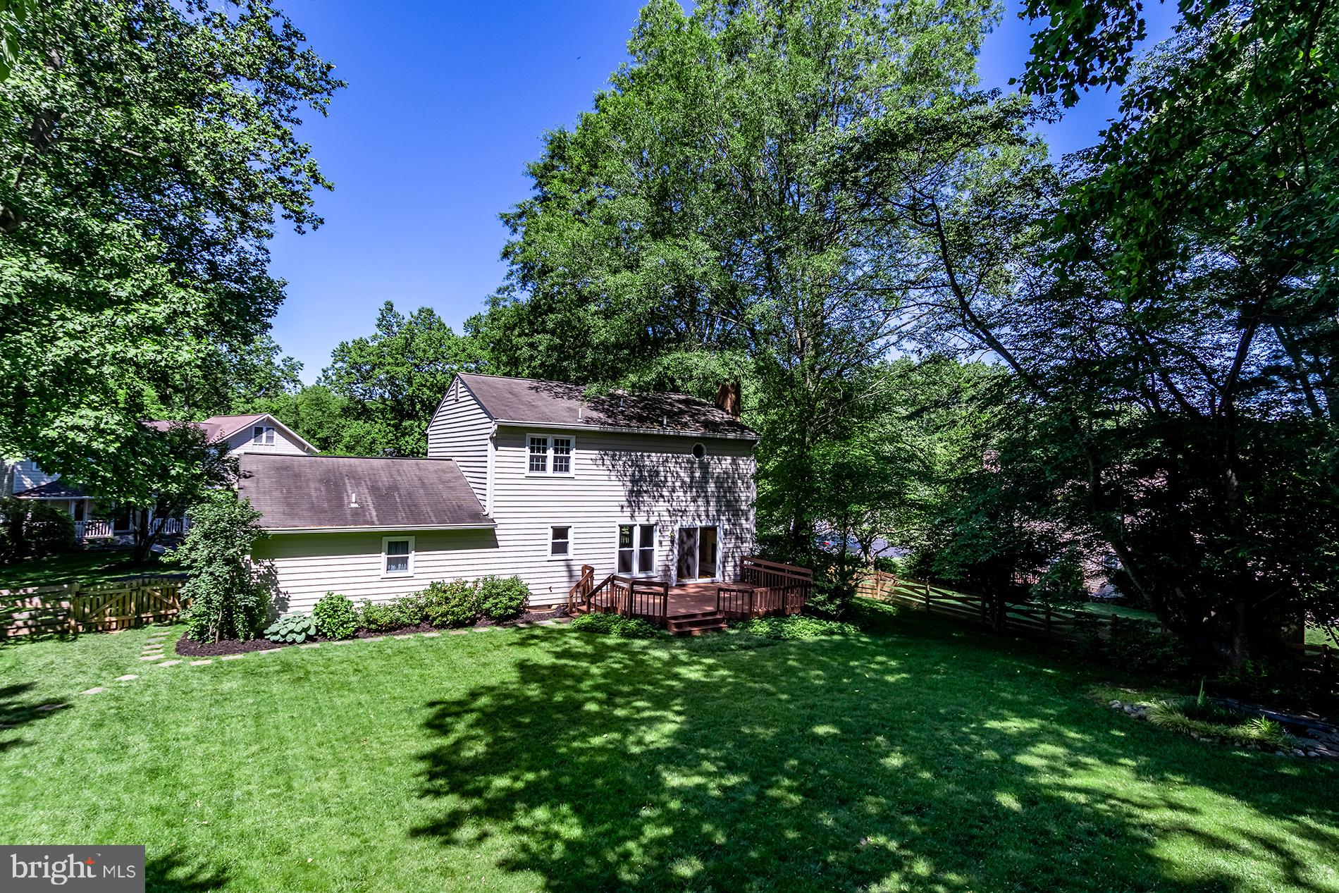 SOLTAS MANOR - Residential