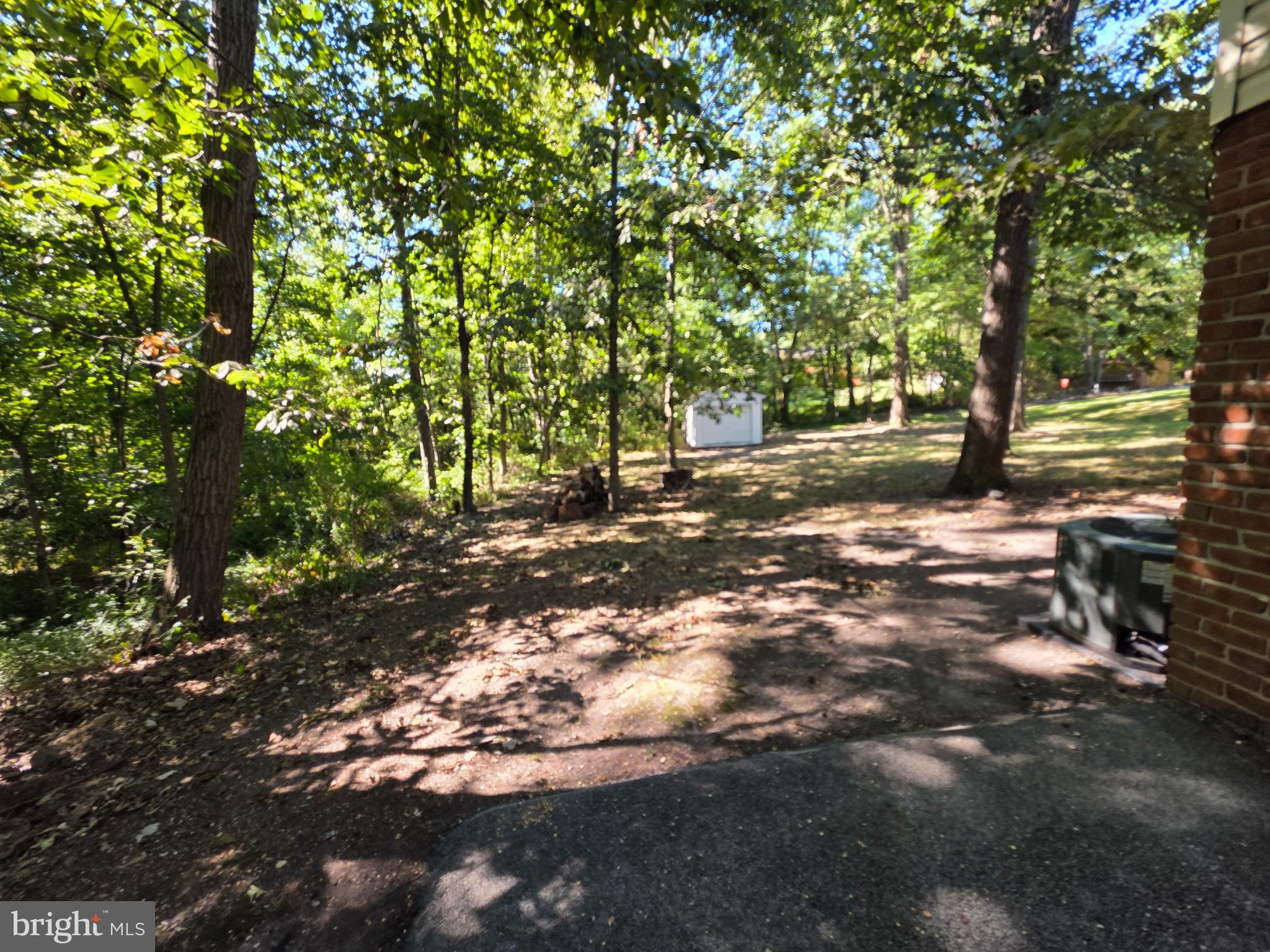 LAKE HERITAGE - Residential