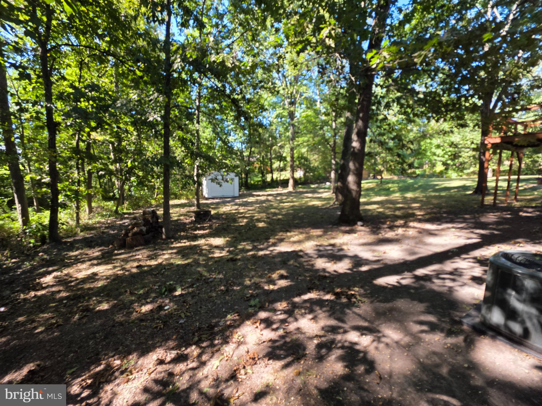 LAKE HERITAGE - Residential