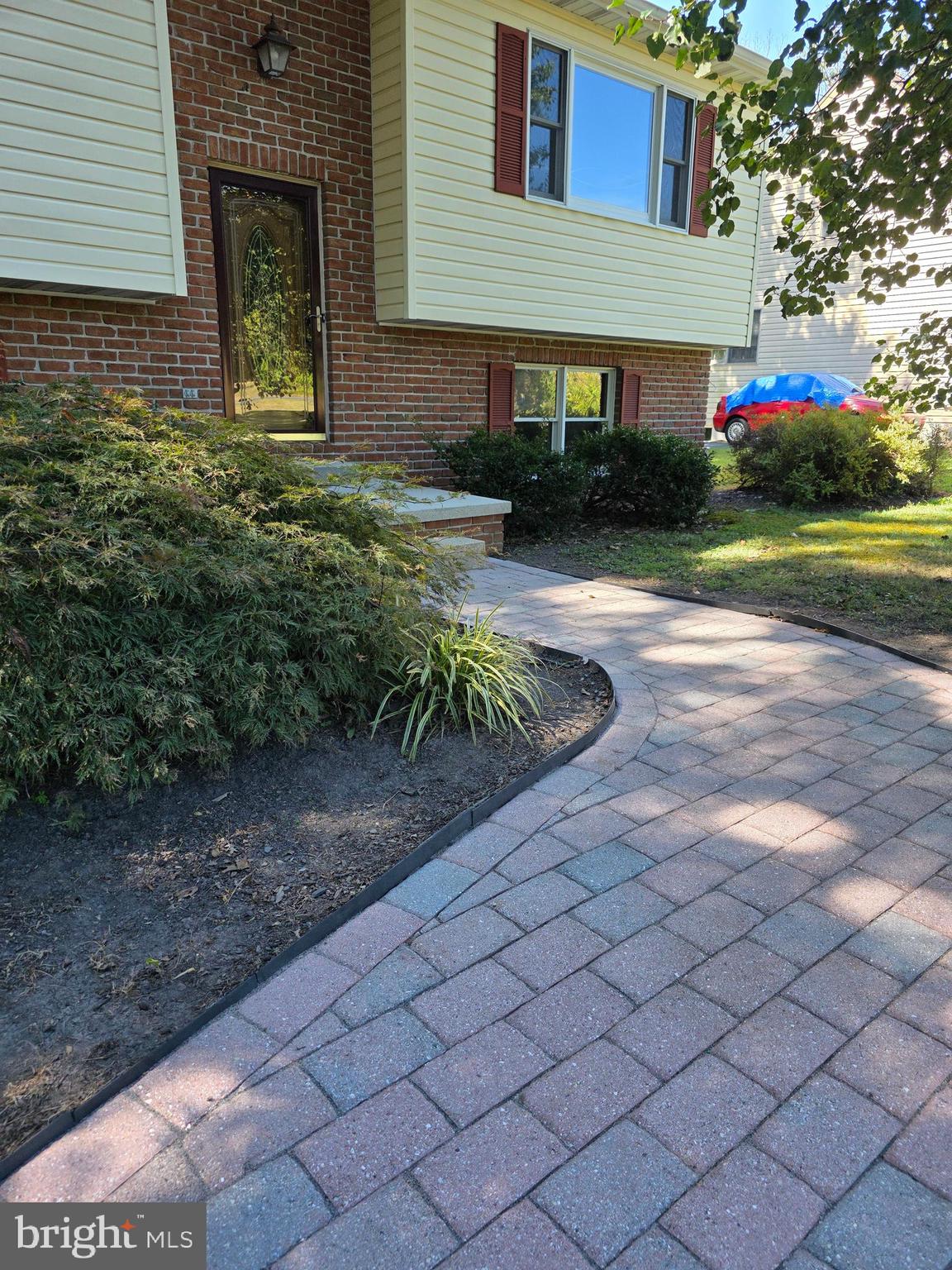 279 LONGSTREET DRIVE