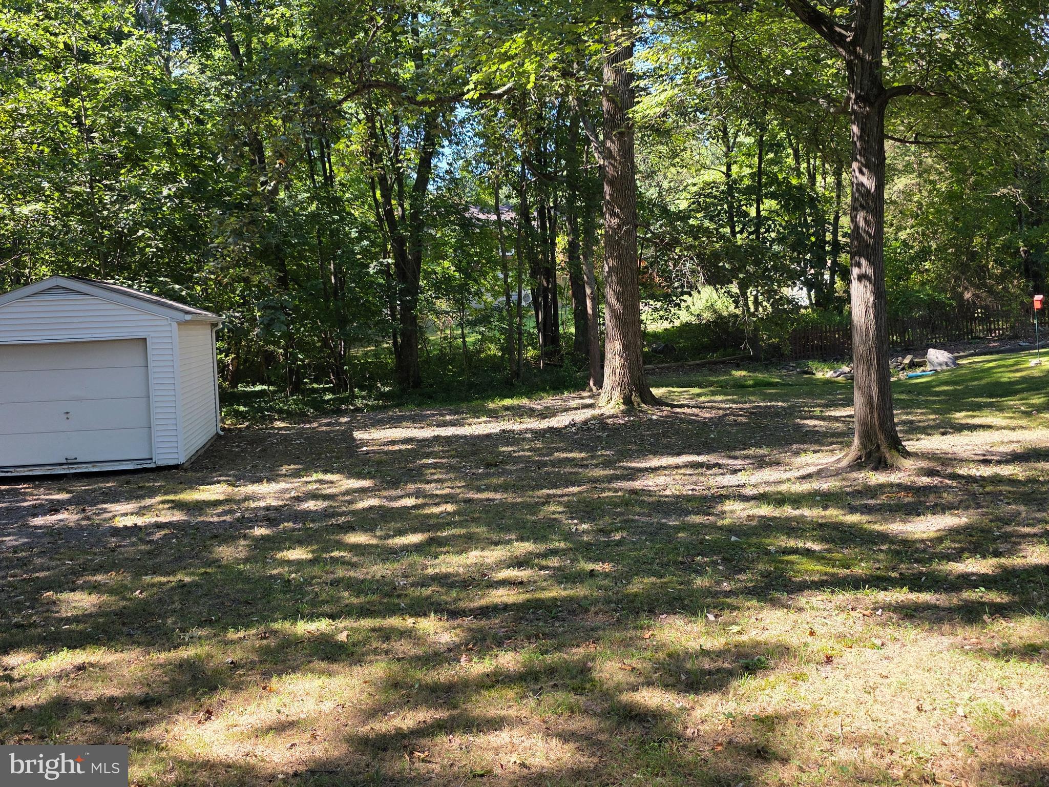 LAKE HERITAGE - Residential