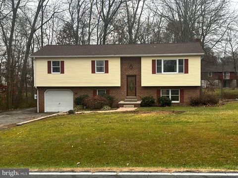 279 LONGSTREET DRIVE GETTYSBURG PA 17325