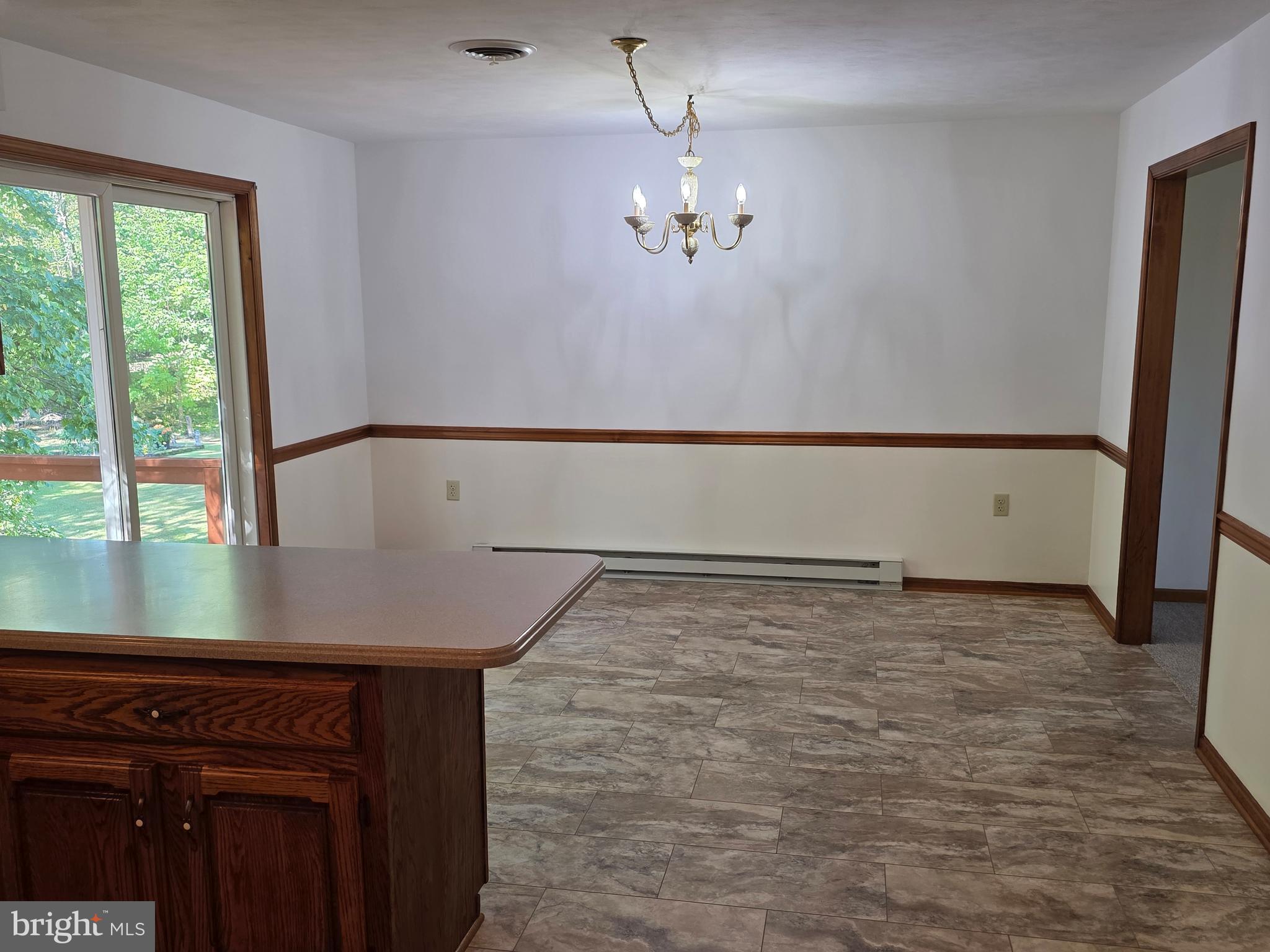 LAKE HERITAGE - Residential