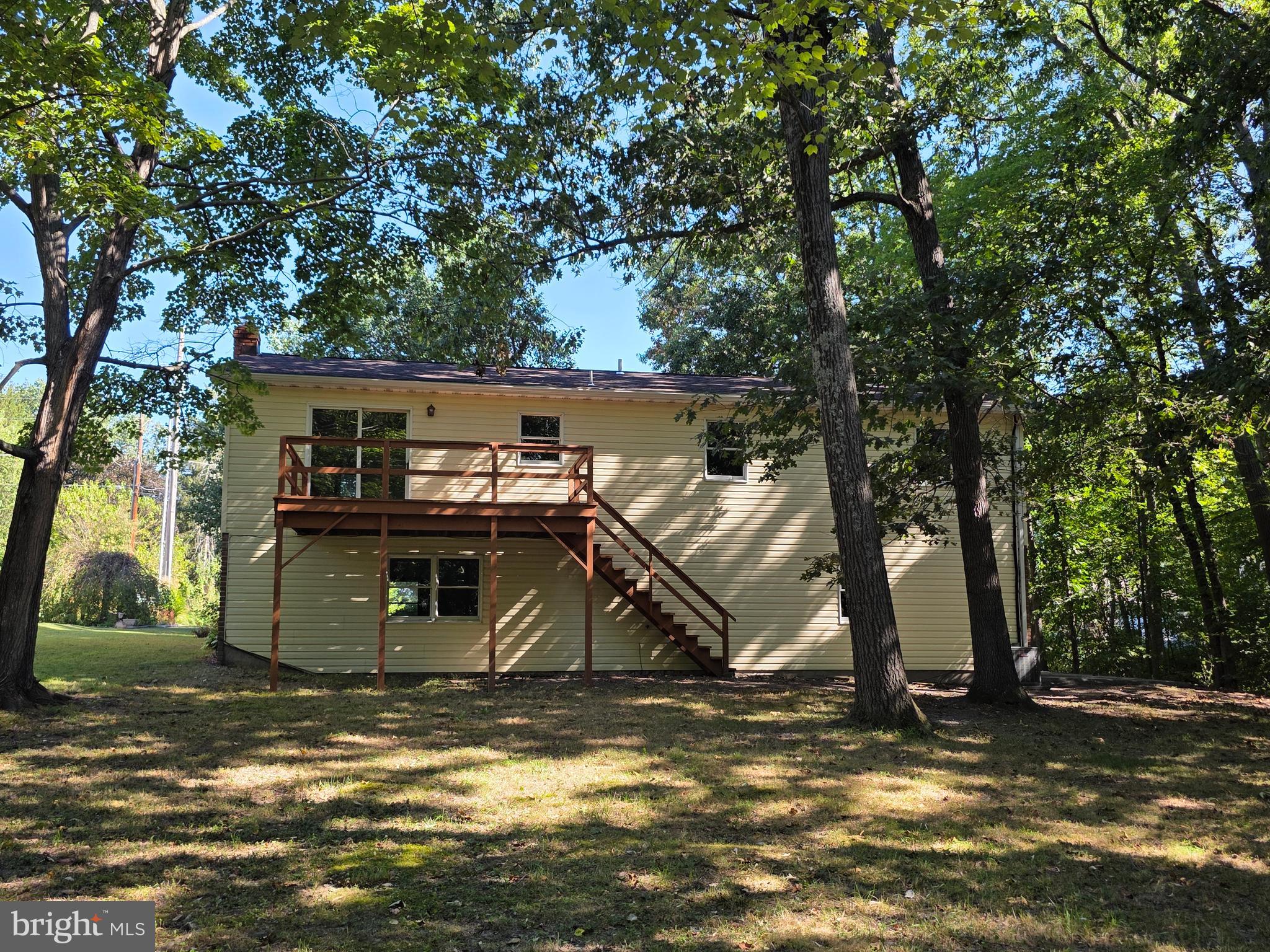 LAKE HERITAGE - Residential