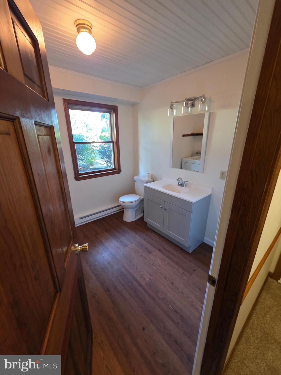 LAKE HERITAGE - Residential