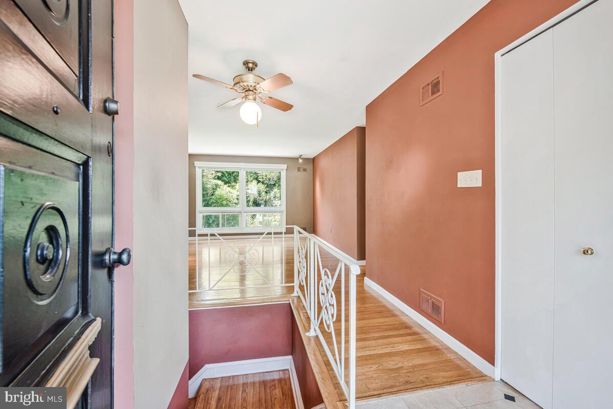 OAKWOOD KNOLLS - Residential