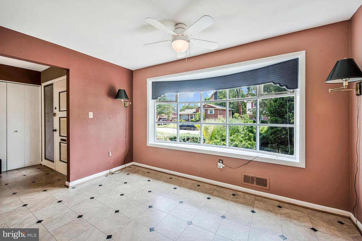 OAKWOOD KNOLLS - Residential