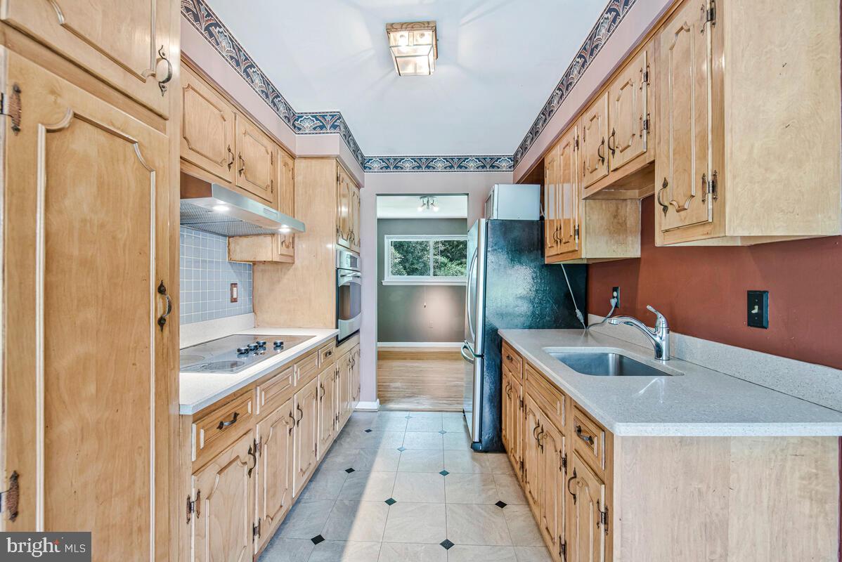 OAKWOOD KNOLLS - Residential