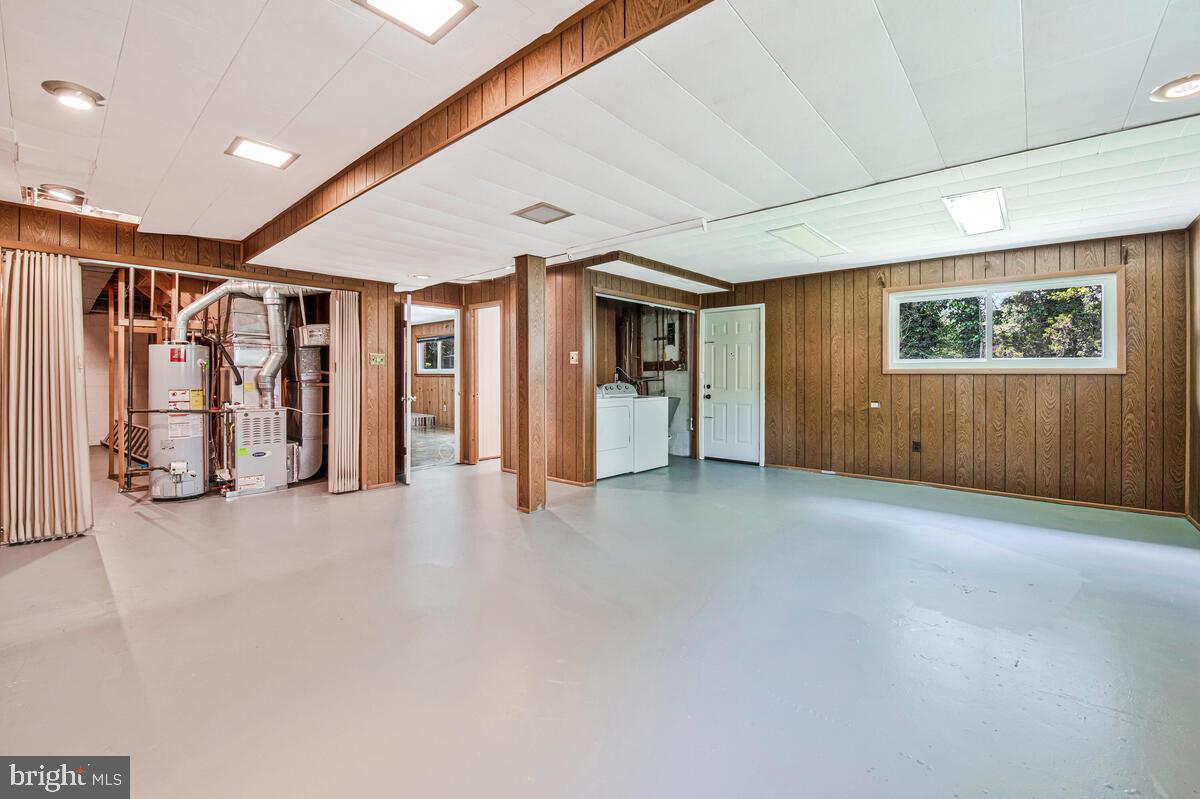 OAKWOOD KNOLLS - Residential