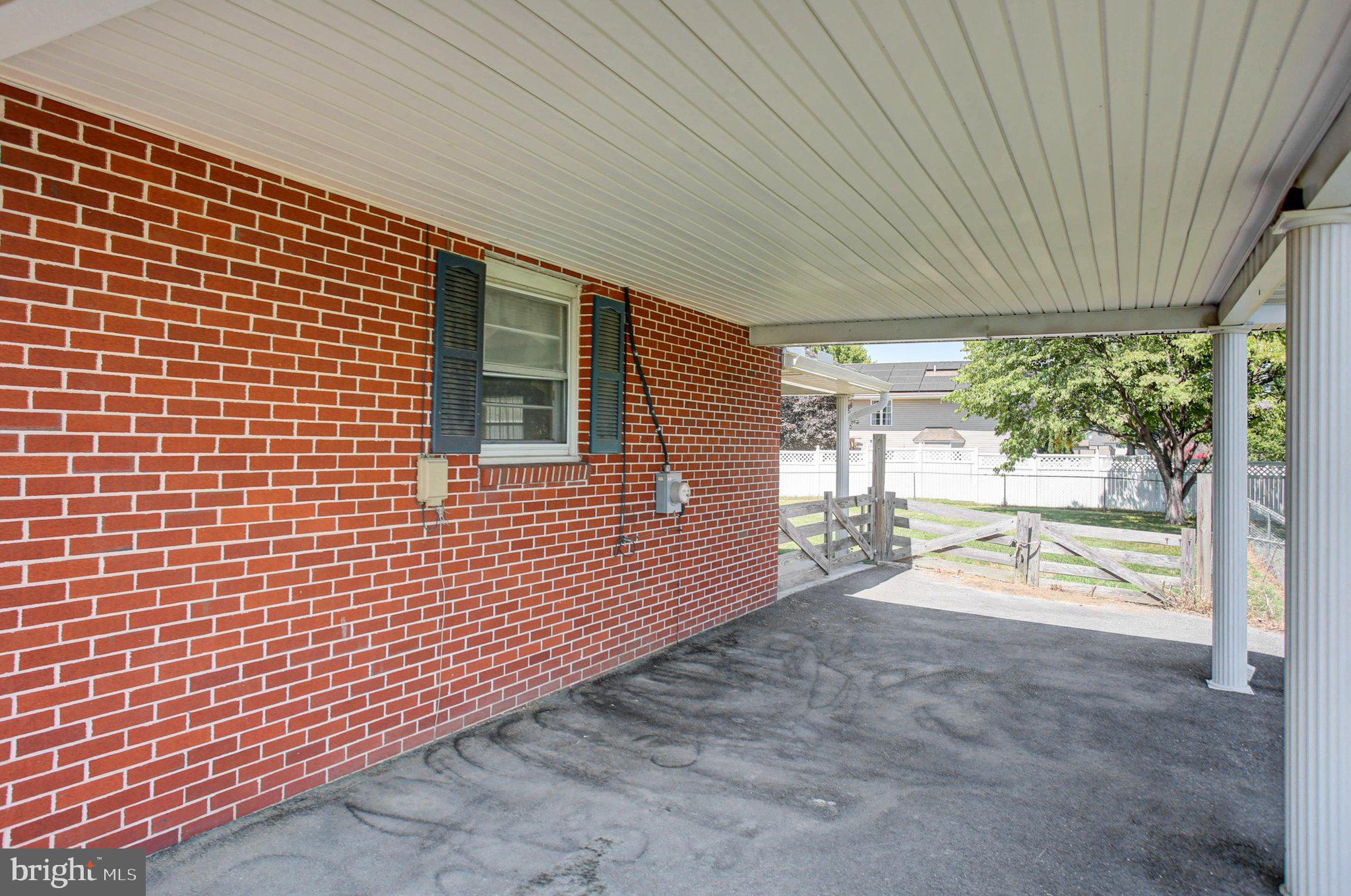 347 CATHERINE ST,
