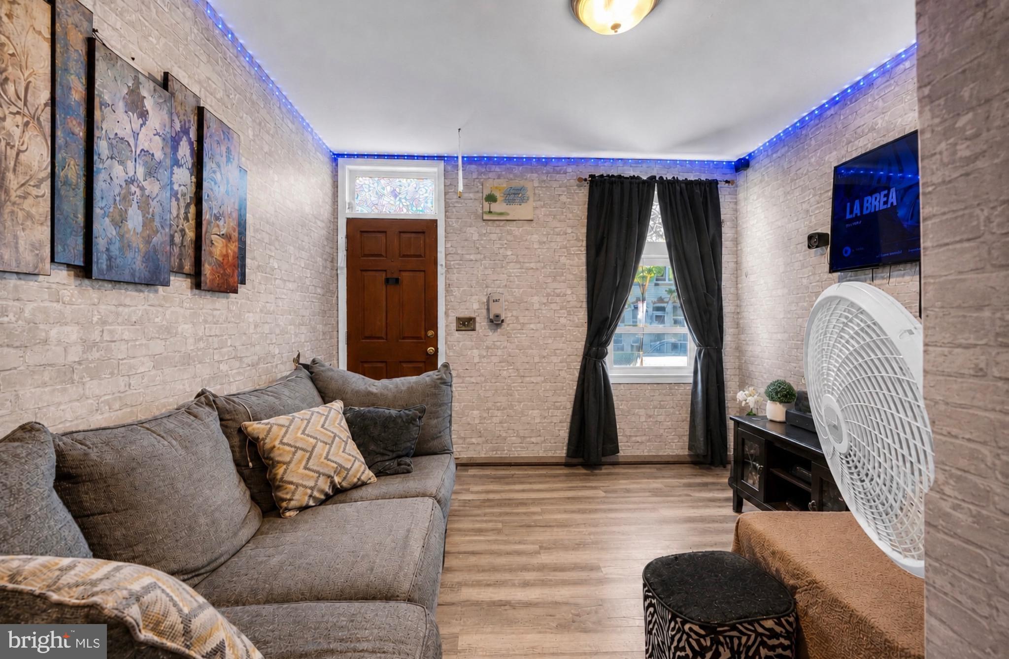 MIDDLE EAST - Residential