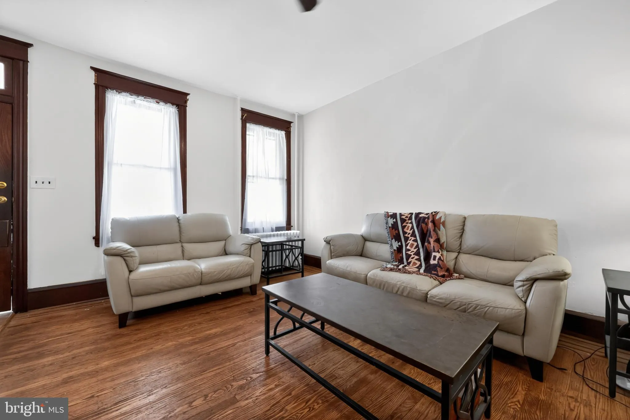 Gloucester City, New Jersey 08030, United States, 3 Bedrooms Bedrooms, ,2 BathroomsBathrooms,Residential,Active,201968