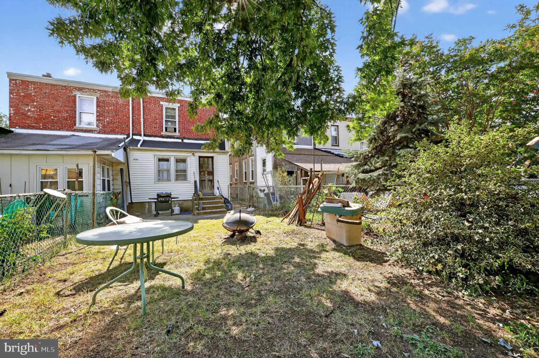 Gloucester City, New Jersey 08030, United States, 3 Bedrooms Bedrooms, ,2 BathroomsBathrooms,Residential,Active,201968