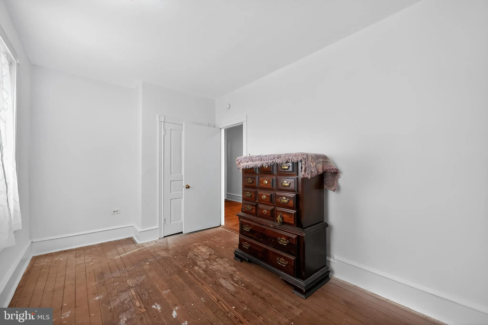 Gloucester City, New Jersey 08030, United States, 3 Bedrooms Bedrooms, ,2 BathroomsBathrooms,Residential,Active,201968