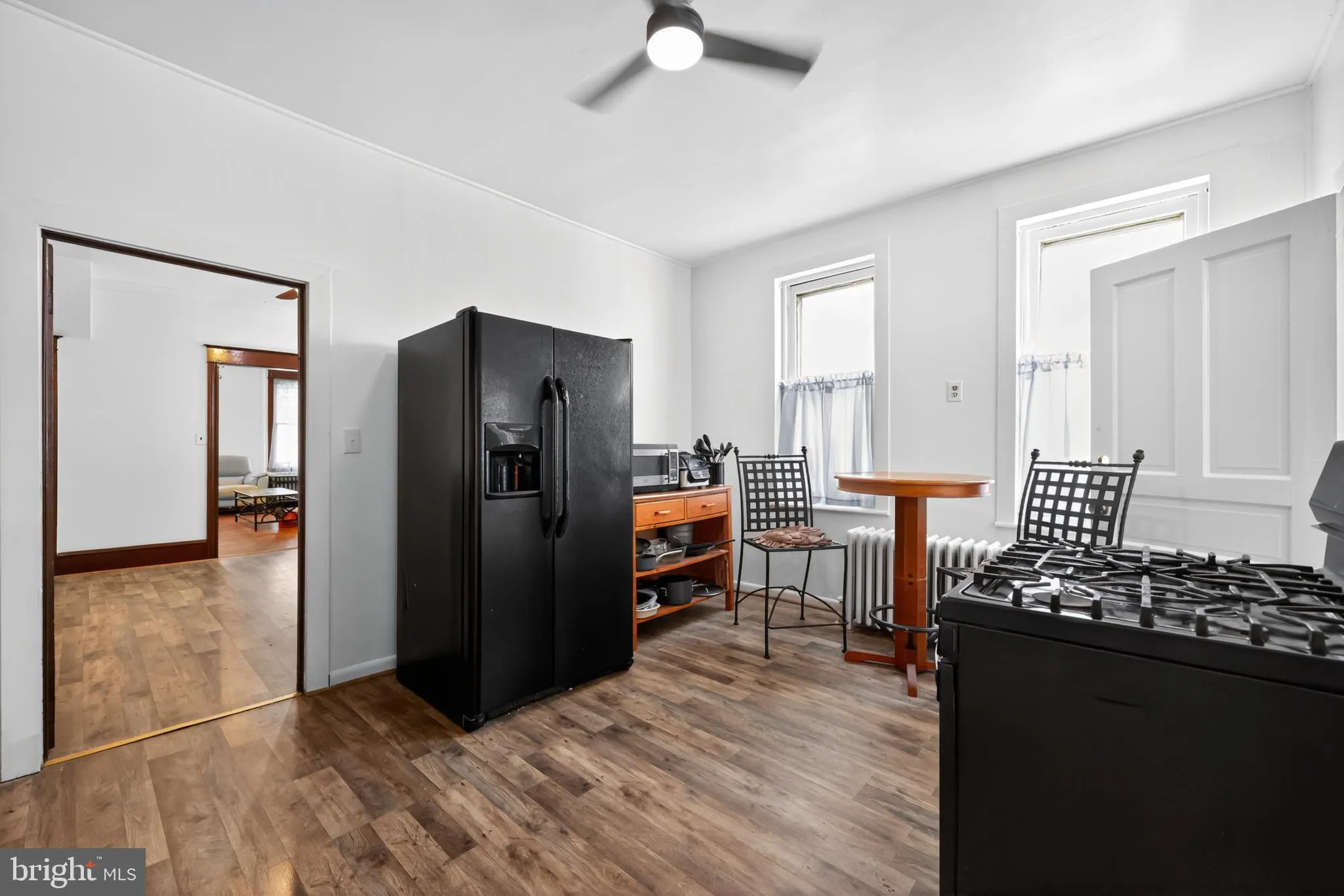 Gloucester City, New Jersey 08030, United States, 3 Bedrooms Bedrooms, ,2 BathroomsBathrooms,Residential,Active,201968